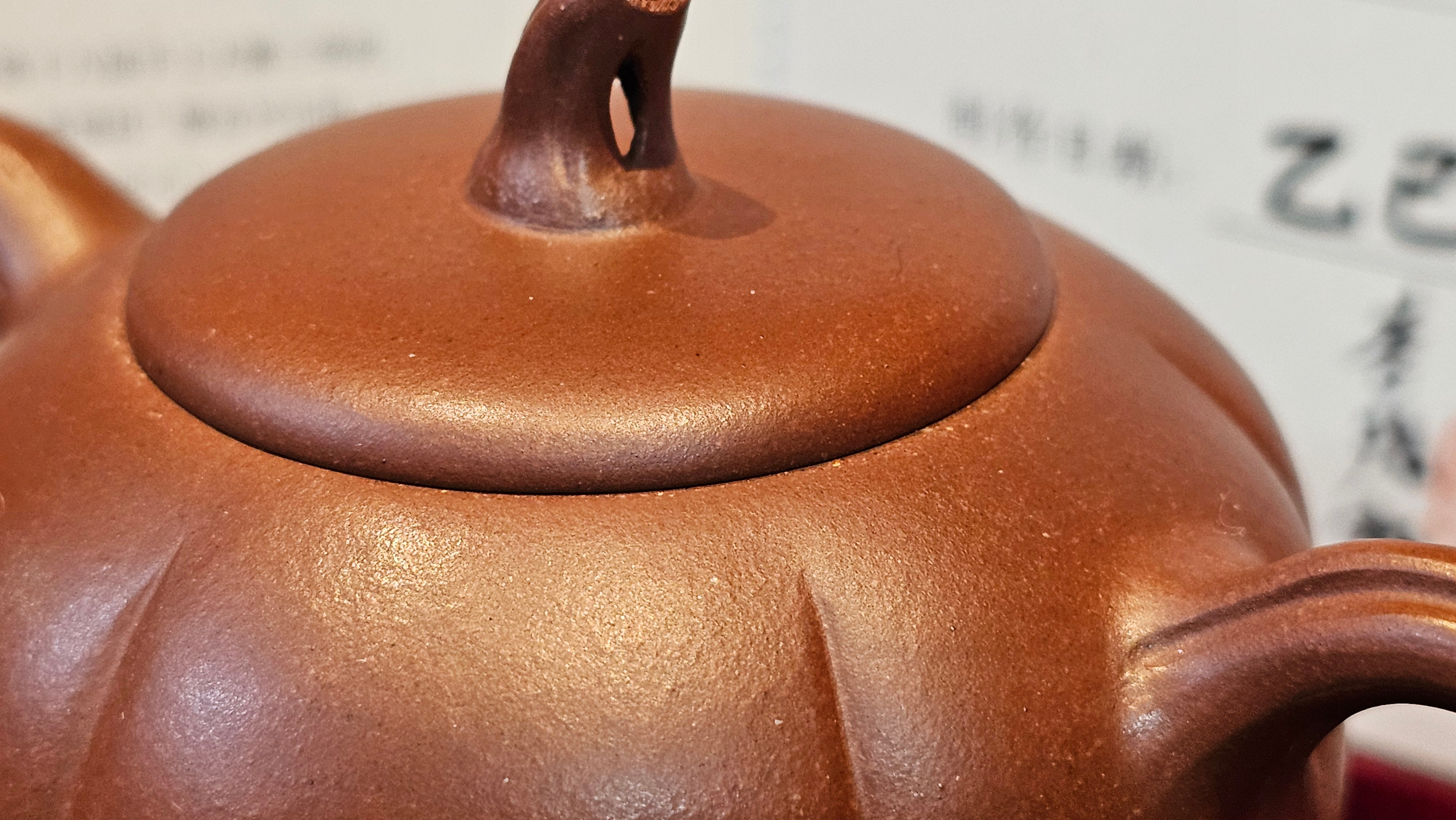 《茄瓜》"Qie Gua", 200.3ml, Di Cao Qing Zi Ni 底槽青紫泥 ~ Crafted by L3A Consummate Master Artist Li Yan Ru 李艳如 ~!Congratulations to Ms M.L., 1433hrs 25th Oct 2025, Phoenix! AZ!