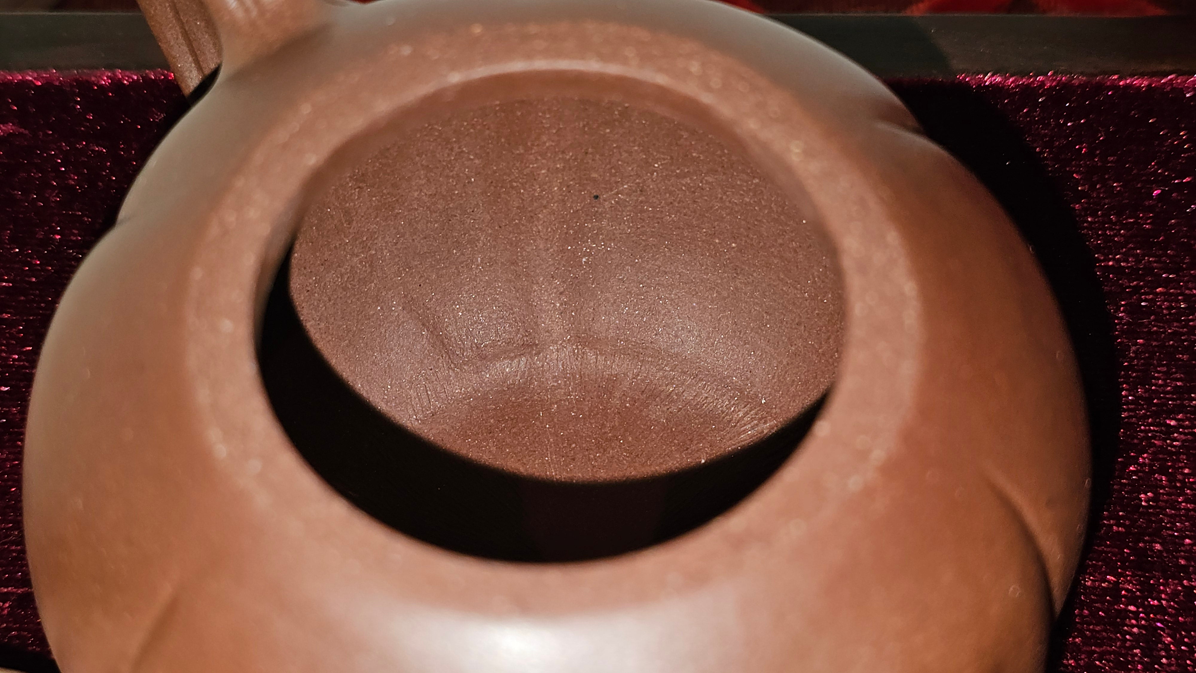 《茄瓜》"Qie Gua", 200.3ml, Di Cao Qing Zi Ni 底槽青紫泥 ~ Crafted by L3A Consummate Master Artist Li Yan Ru 李艳如 ~!Congratulations to Ms M.L., 1433hrs 25th Oct 2025, Phoenix! AZ!