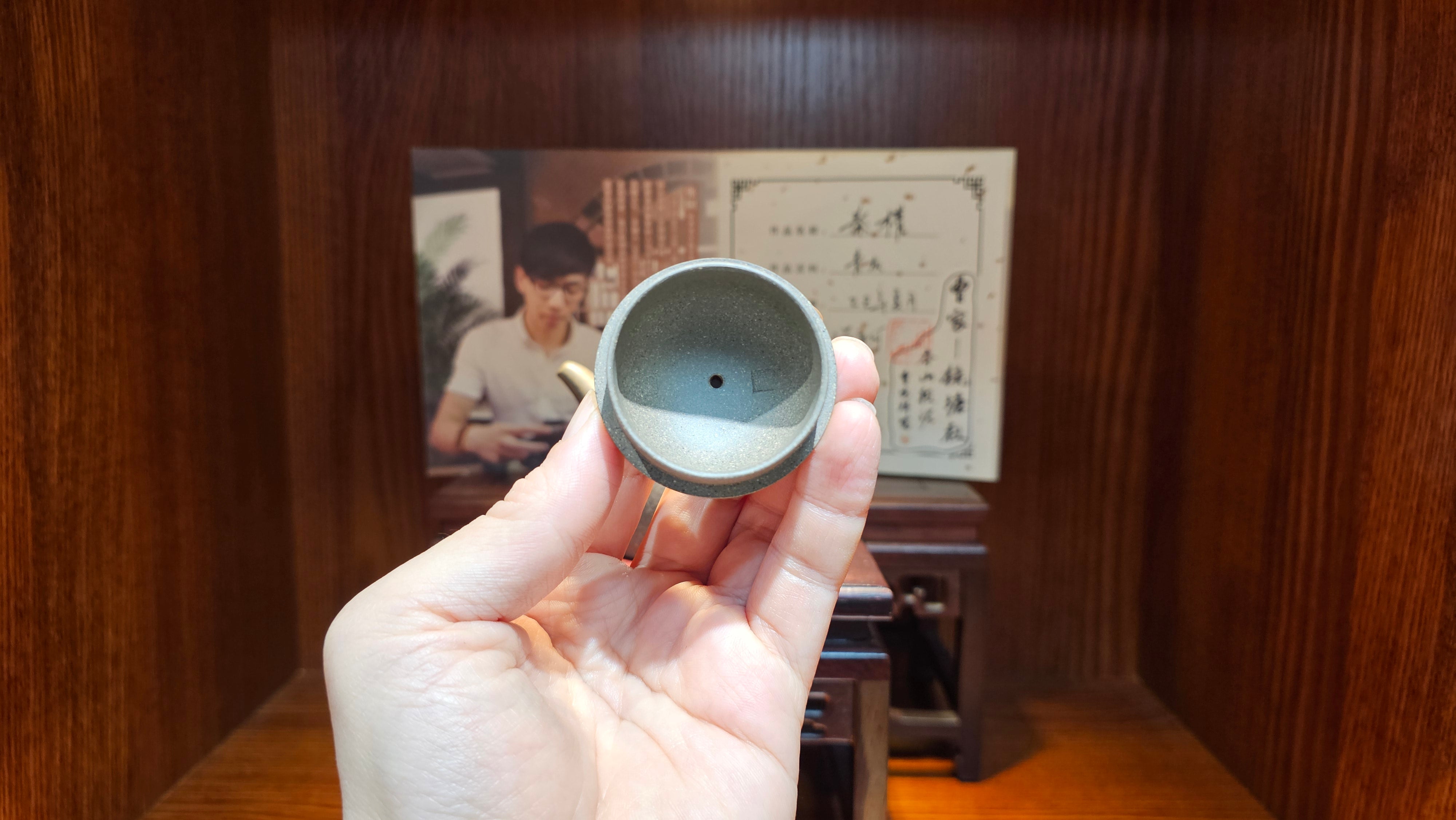 《秦权》"Qin Quan", 155.9ml, by L4 Assoc Master Artist Zhang Ke, Using Our Cao Family's Famous Qing Hui Duan Ni ~ Used and Endorsed by Premier Master Cao An Xiang 紫砂香炉一人曹安祥 ~ Congrats to Kungfu Master Mr J.G.! 1236hrs 31st Oct 2025, New Orleans, LA!