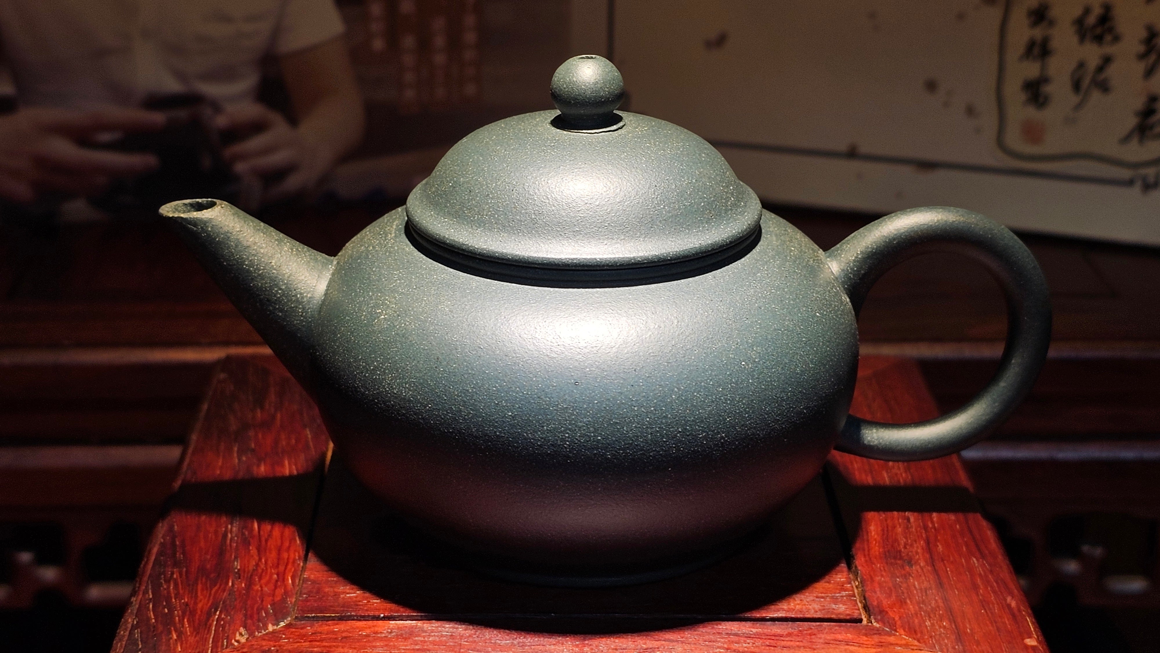 《薄胎水平》"Thin-Walled Construct ~ Shui Ping", 98.5ml!, by L4 Assoc Master Artist Zhang Ke, Using Our Cao Family's Cherished Min Guo Lü Ni, Endorsed by Premier Master Cao An Xiang. 4th Frame: FLOATING illustration VIDEO!~Congrats to Mr W.W.!