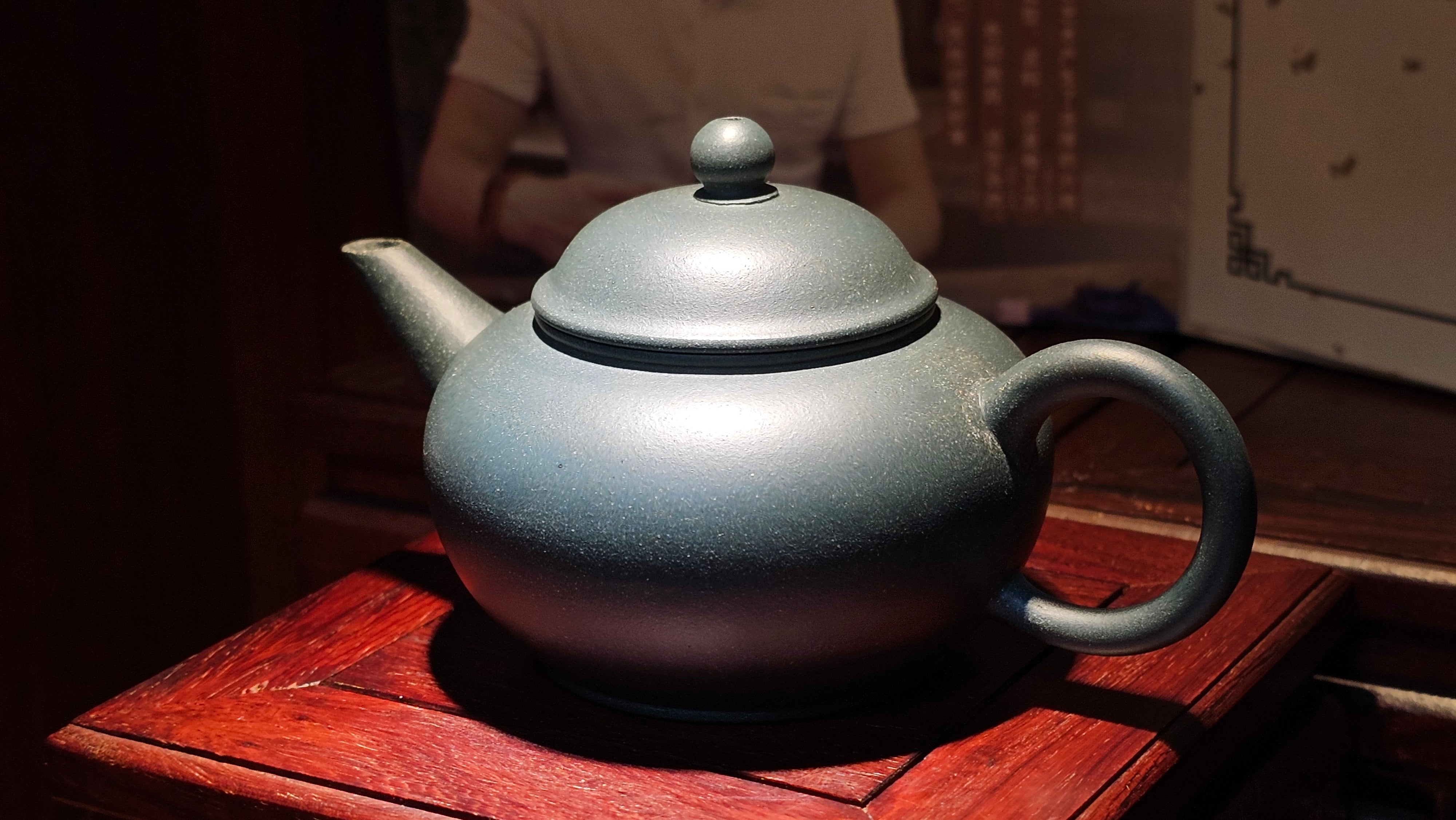 《薄胎水平》"Thin-Walled Construct ~ Shui Ping", 98.5ml!, by L4 Assoc Master Artist Zhang Ke, Using Our Cao Family's Cherished Min Guo Lü Ni, Endorsed by Premier Master Cao An Xiang. 4th Frame: FLOATING illustration VIDEO!~Congrats to Mr W.W.!