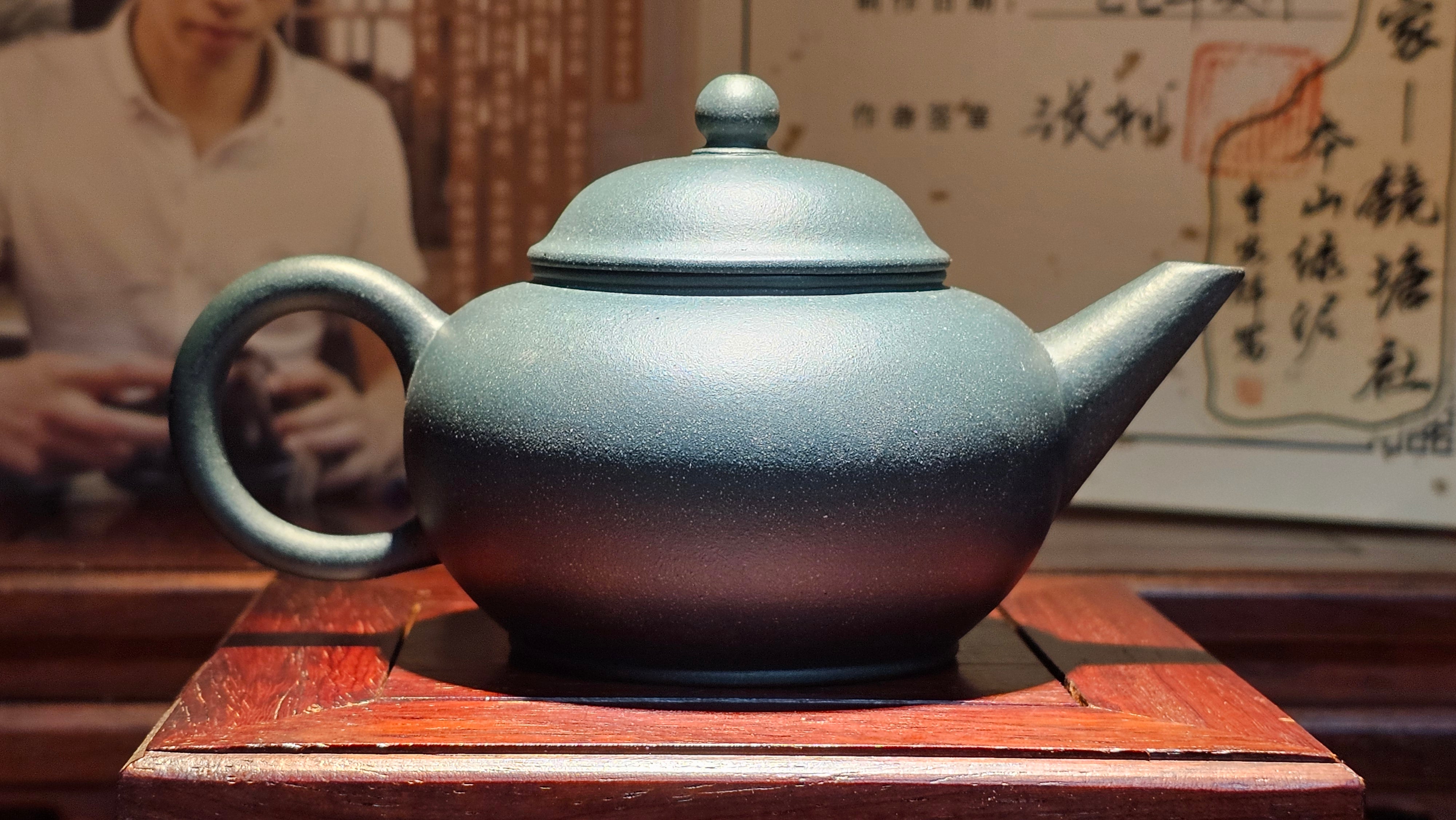 《薄胎水平》"Thin-Walled Construct ~ Shui Ping", 98.5ml!, by L4 Assoc Master Artist Zhang Ke, Using Our Cao Family's Cherished Min Guo Lü Ni, Endorsed by Premier Master Cao An Xiang. 4th Frame: FLOATING illustration VIDEO!~Congrats to Mr W.W.!