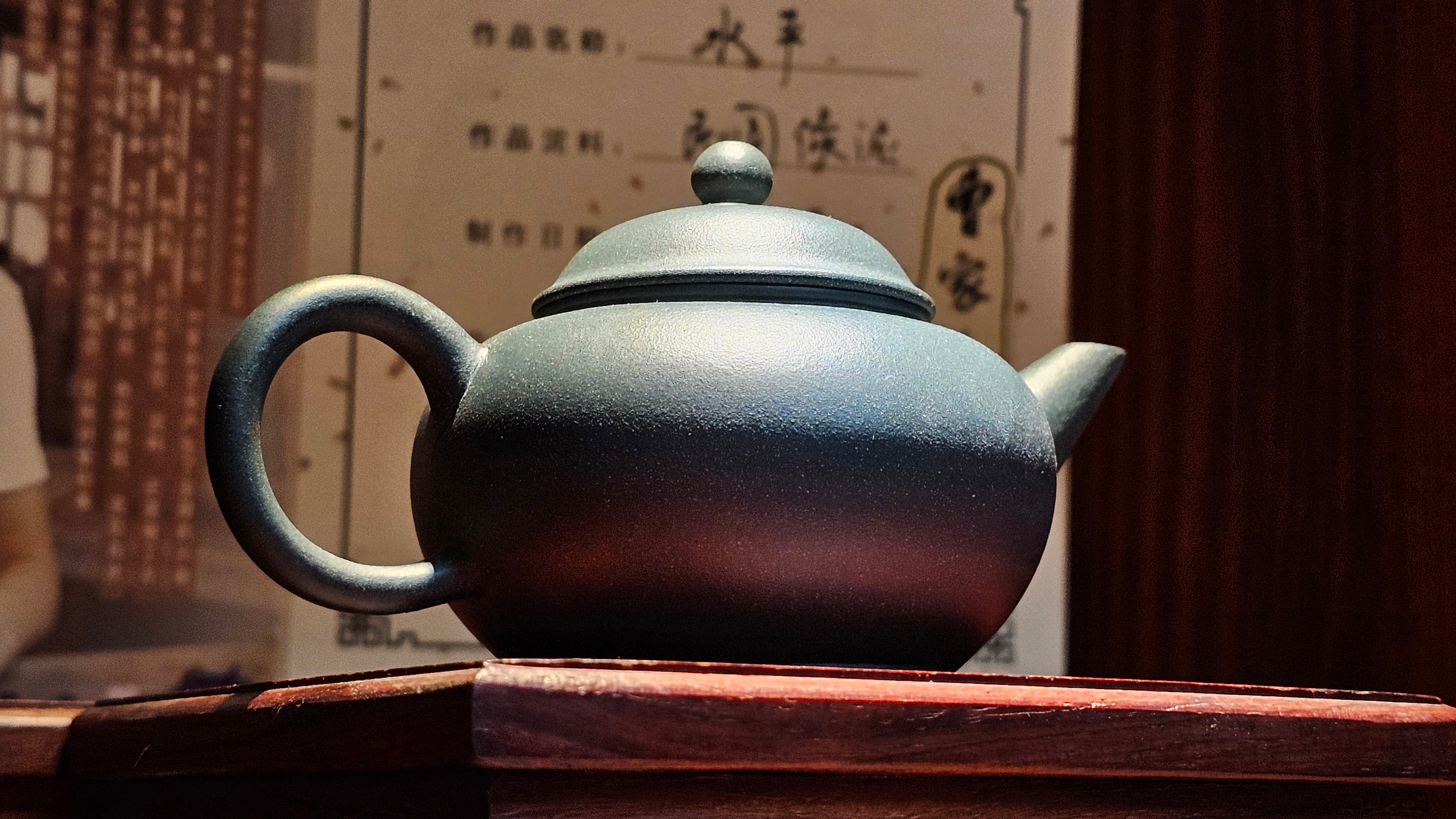 《薄胎水平》"Thin-Walled Construct ~ Shui Ping", 98.5ml!, by L4 Assoc Master Artist Zhang Ke, Using Our Cao Family's Cherished Min Guo Lü Ni, Endorsed by Premier Master Cao An Xiang. 4th Frame: FLOATING illustration VIDEO!~Congrats to Mr W.W.!