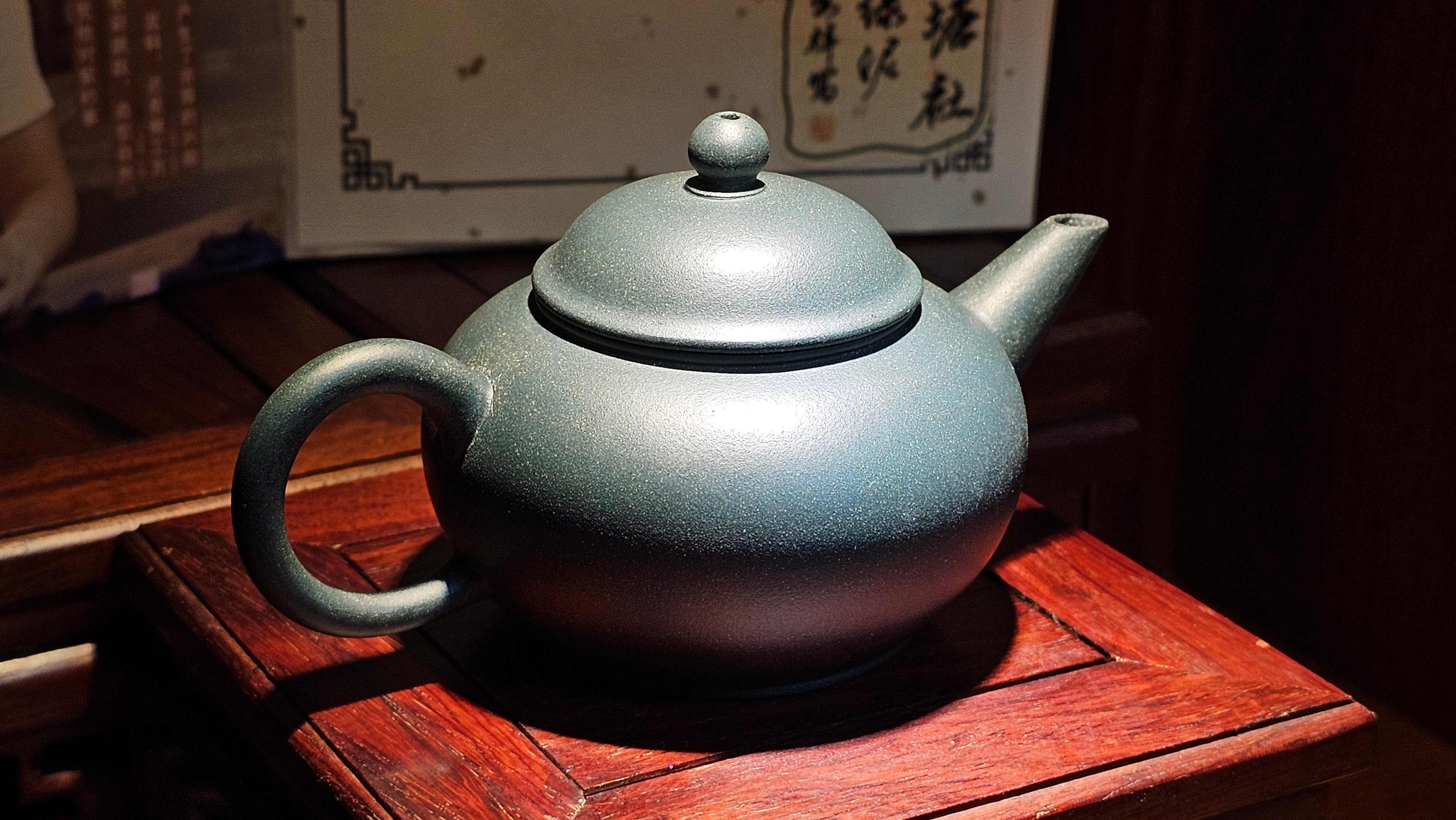 《薄胎水平》"Thin-Walled Construct ~ Shui Ping", 98.5ml!, by L4 Assoc Master Artist Zhang Ke, Using Our Cao Family's Cherished Min Guo Lü Ni, Endorsed by Premier Master Cao An Xiang. 4th Frame: FLOATING illustration VIDEO!~Congrats to Mr W.W.!