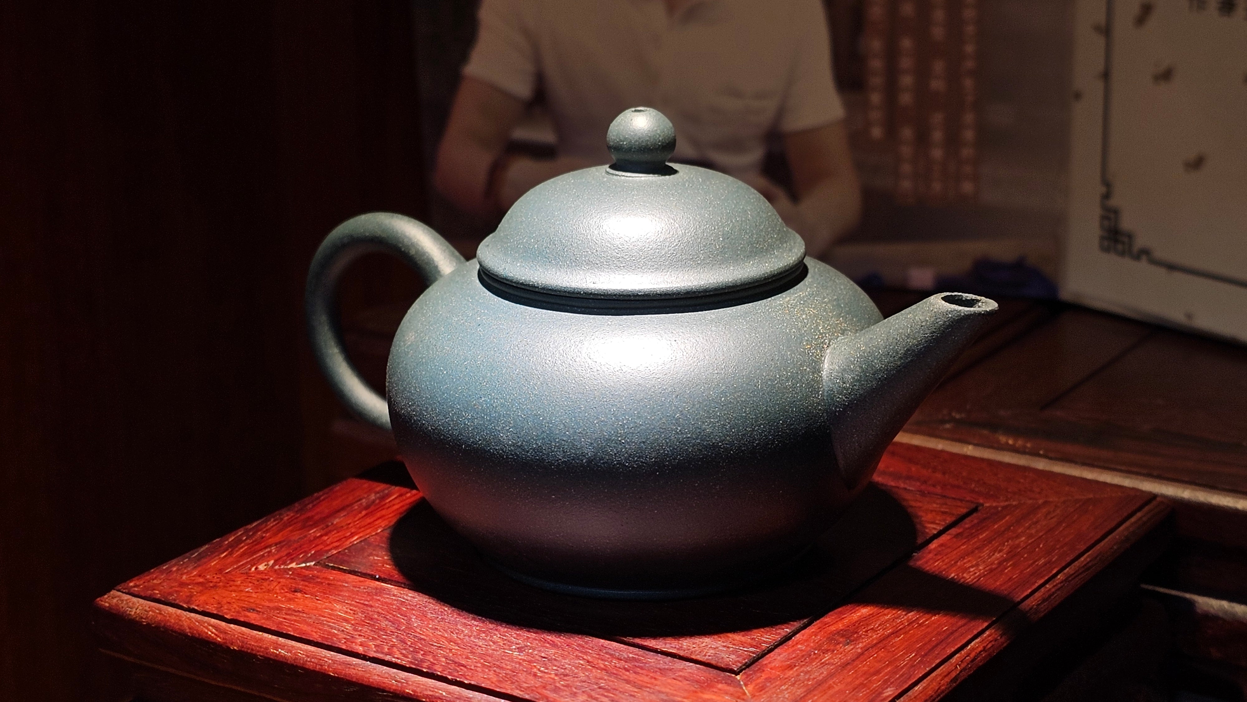 《薄胎水平》"Thin-Walled Construct ~ Shui Ping", 98.5ml!, by L4 Assoc Master Artist Zhang Ke, Using Our Cao Family's Cherished Min Guo Lü Ni, Endorsed by Premier Master Cao An Xiang. 4th Frame: FLOATING illustration VIDEO!~Congrats to Mr W.W.!