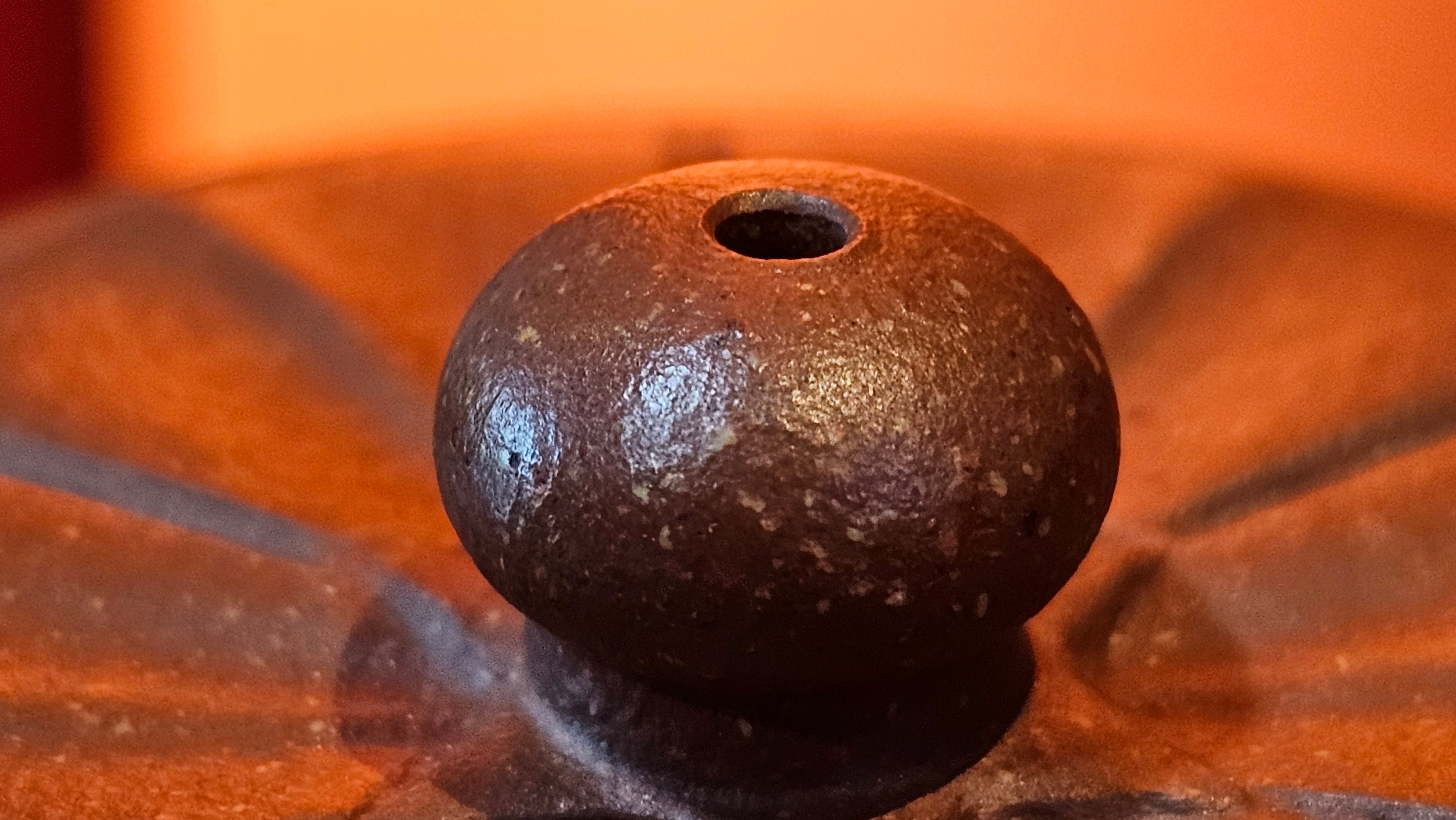 Lian Pu《莲蒲》, 162.8ml, Hong Jiang Po Ni 红降坡泥, by Craftsman Yang Pin Ting 杨聘婷 ~!Congratulations to Ms J.F.! 2007hrs 16th Nov 2025, New York, NY!