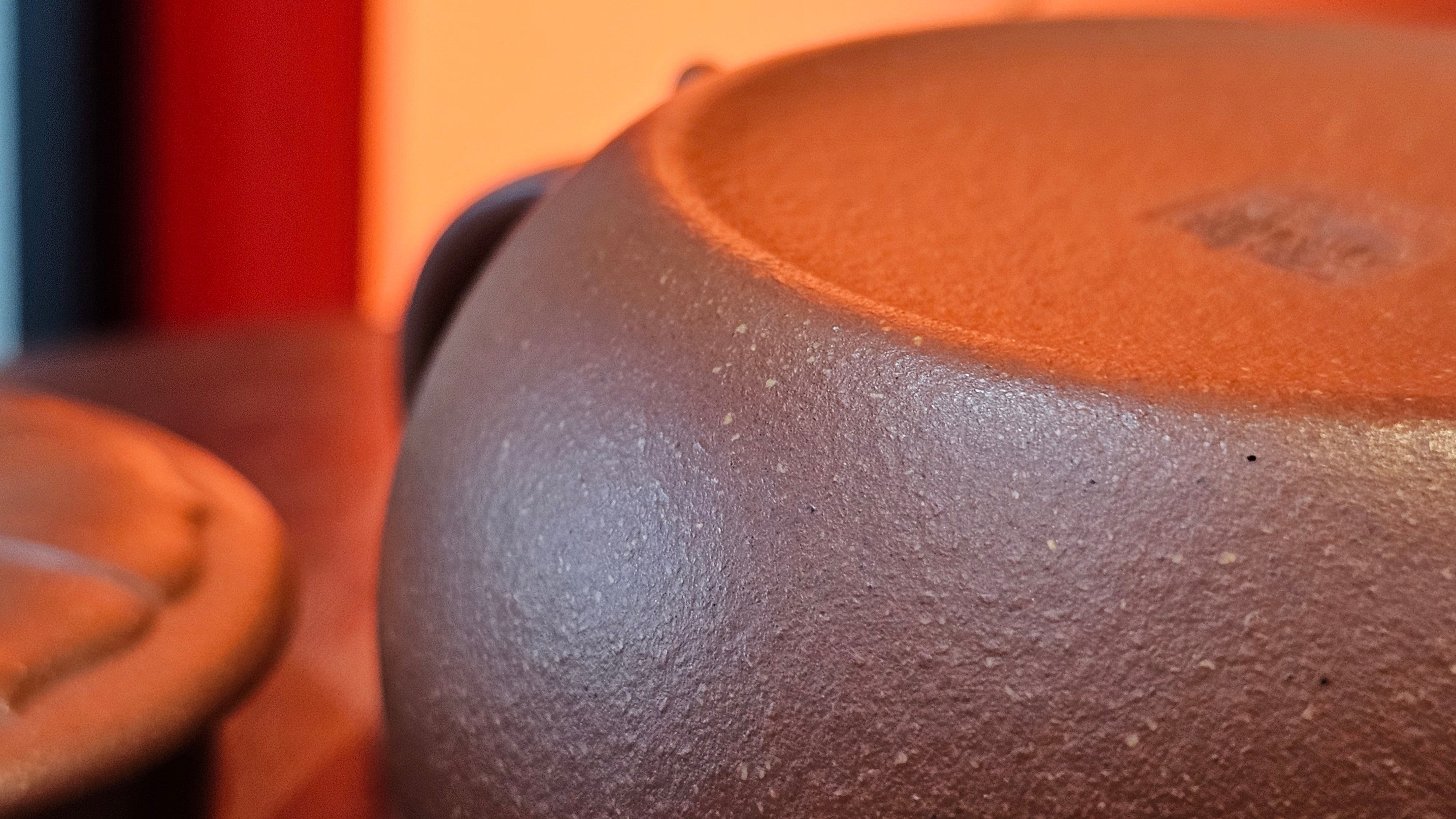 Lian Pu《莲蒲》, 162.8ml, Hong Jiang Po Ni 红降坡泥, by Craftsman Yang Pin Ting 杨聘婷 ~!Congratulations to Ms J.F.! 2007hrs 16th Nov 2025, New York, NY!