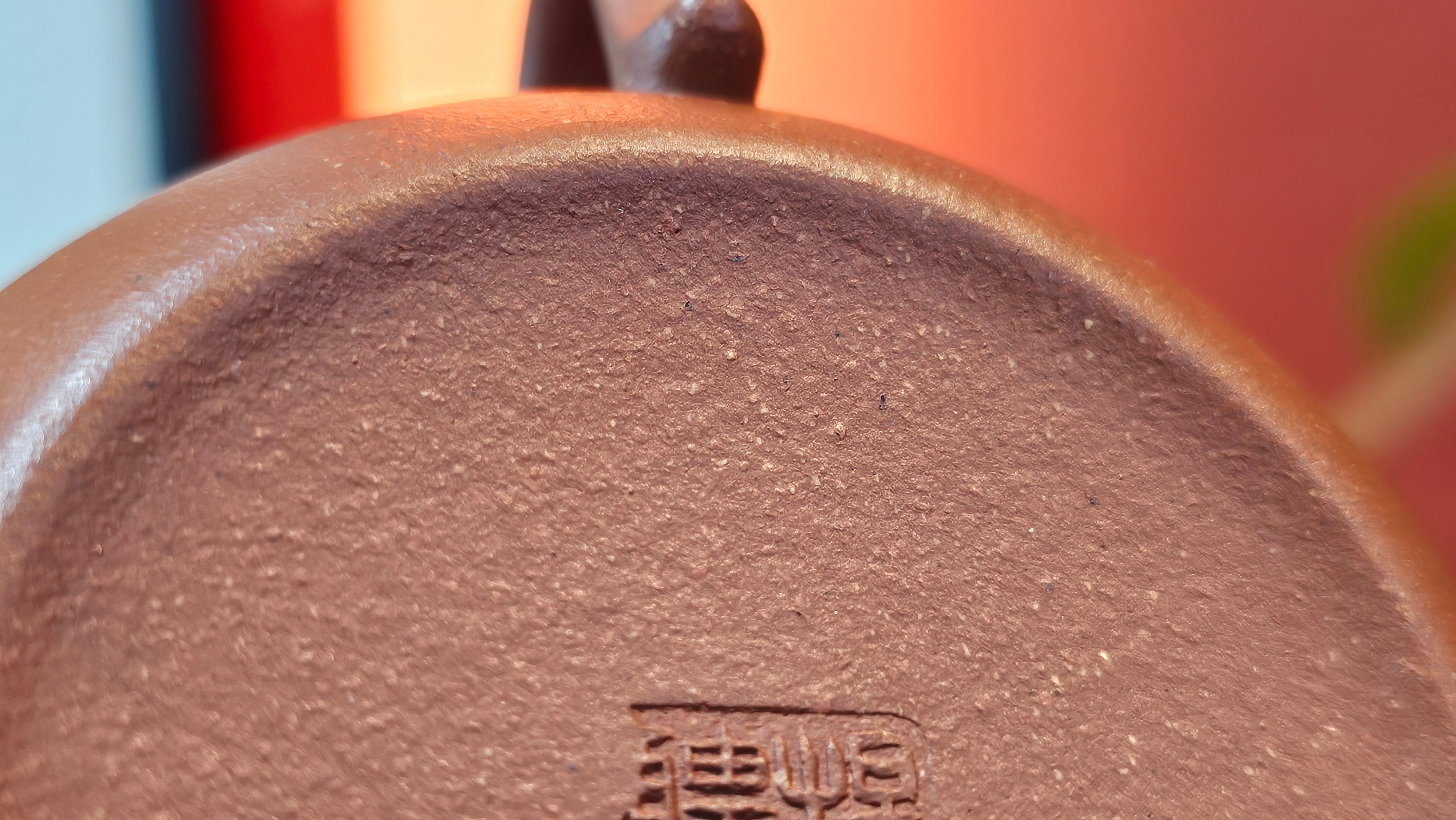 Lian Pu《莲蒲》, 162.8ml, Hong Jiang Po Ni 红降坡泥, by Craftsman Yang Pin Ting 杨聘婷 ~!Congratulations to Ms J.F.! 2007hrs 16th Nov 2025, New York, NY!