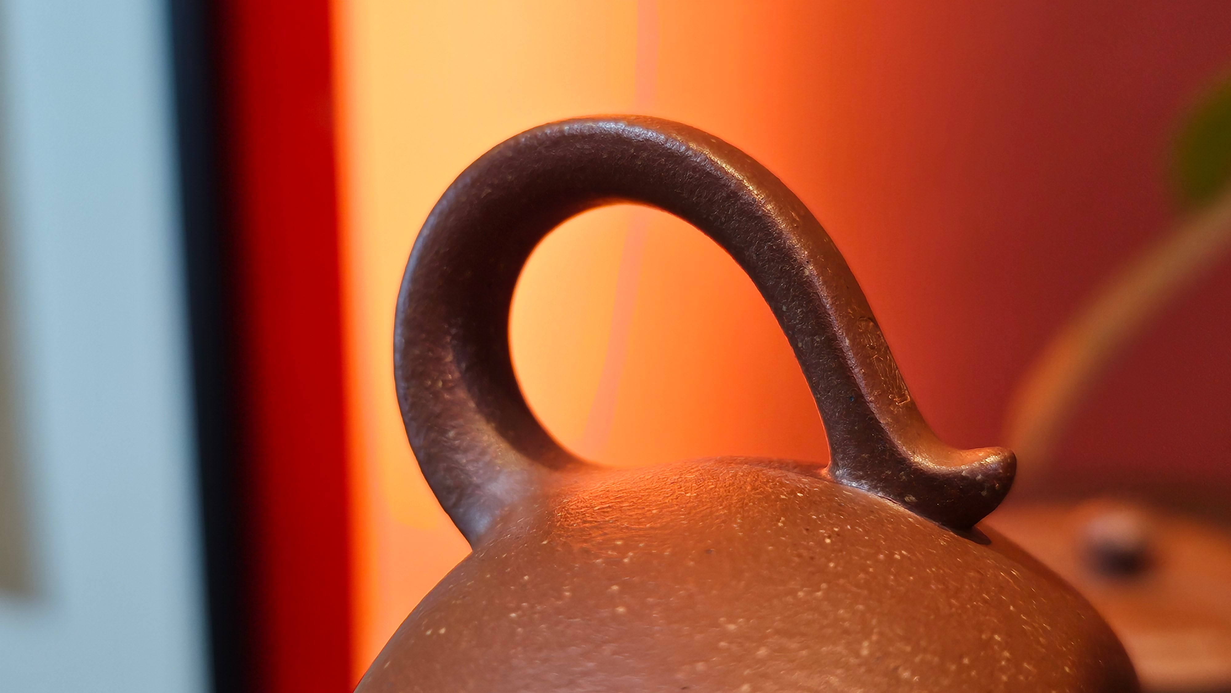 Lian Pu《莲蒲》, 162.8ml, Hong Jiang Po Ni 红降坡泥, by Craftsman Yang Pin Ting 杨聘婷 ~!Congratulations to Ms J.F.! 2007hrs 16th Nov 2025, New York, NY!