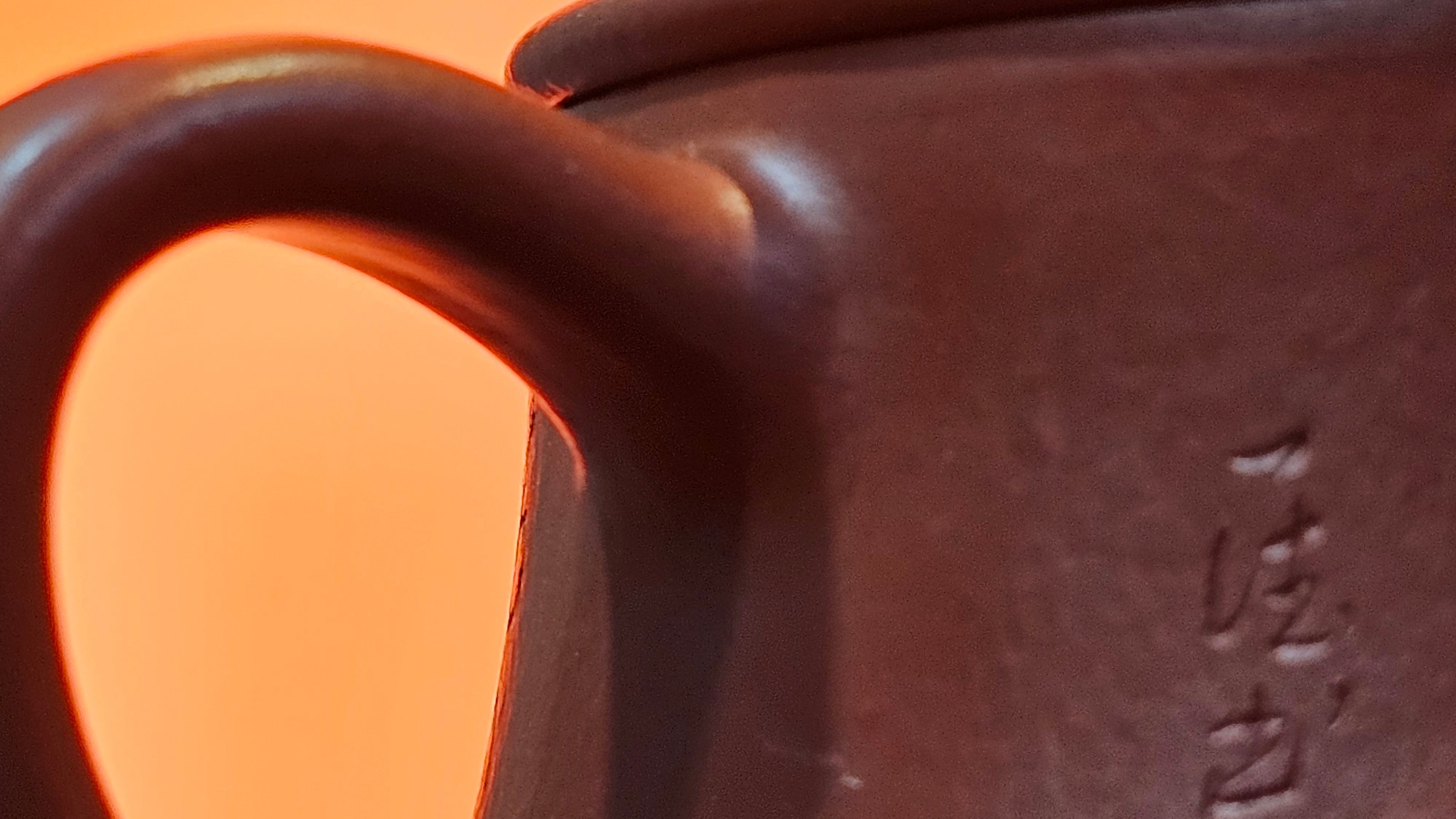 Yun Zhu 云柱 "Pillar of the Heavens", 130.1ml, Xiao Mei Yao Zhu Ni, by Craftsman Wang Hui 王慧 ~ "梅开五福" and Plum Blossoms Engraving by Craftsman Yi De Shu 一德书 ~ Congratulations to Mr L.Q.! 1839hrs 31st Oct 2025, Pender Island! Canada🇨🇦!