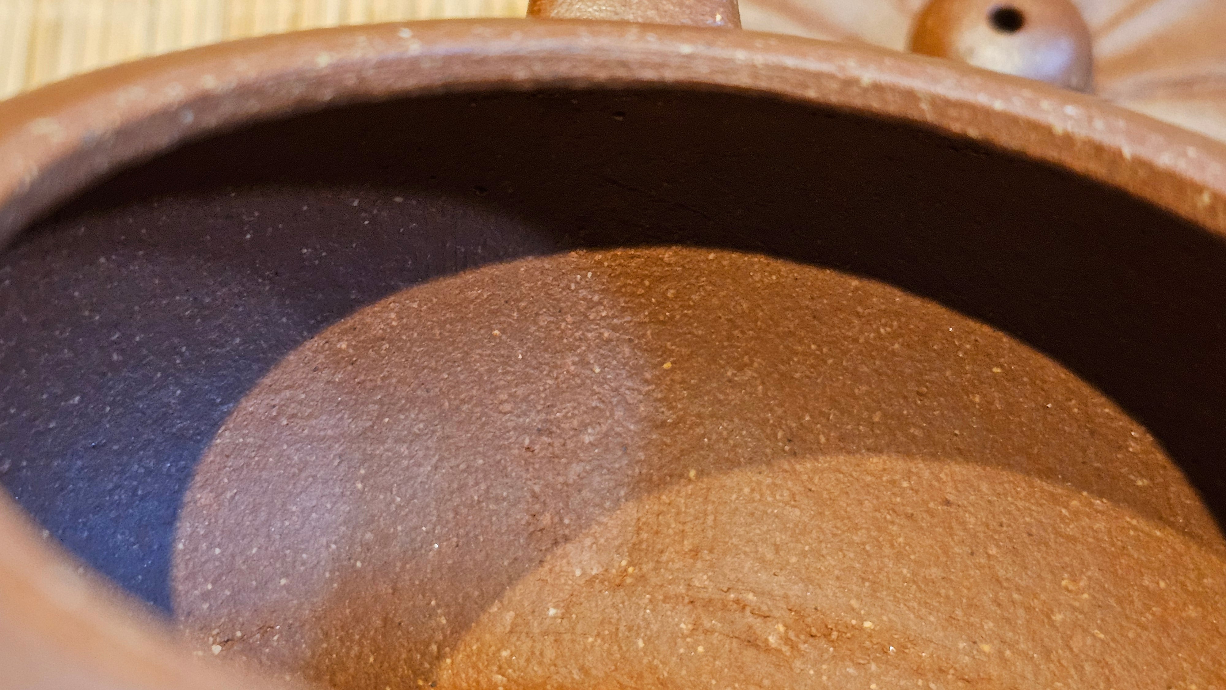 Lian Pu《莲蒲》, 162.8ml, Hong Jiang Po Ni 红降坡泥, by Craftsman Yang Pin Ting 杨聘婷 ~!Congratulations to Ms J.F.! 2007hrs 16th Nov 2025, New York, NY!