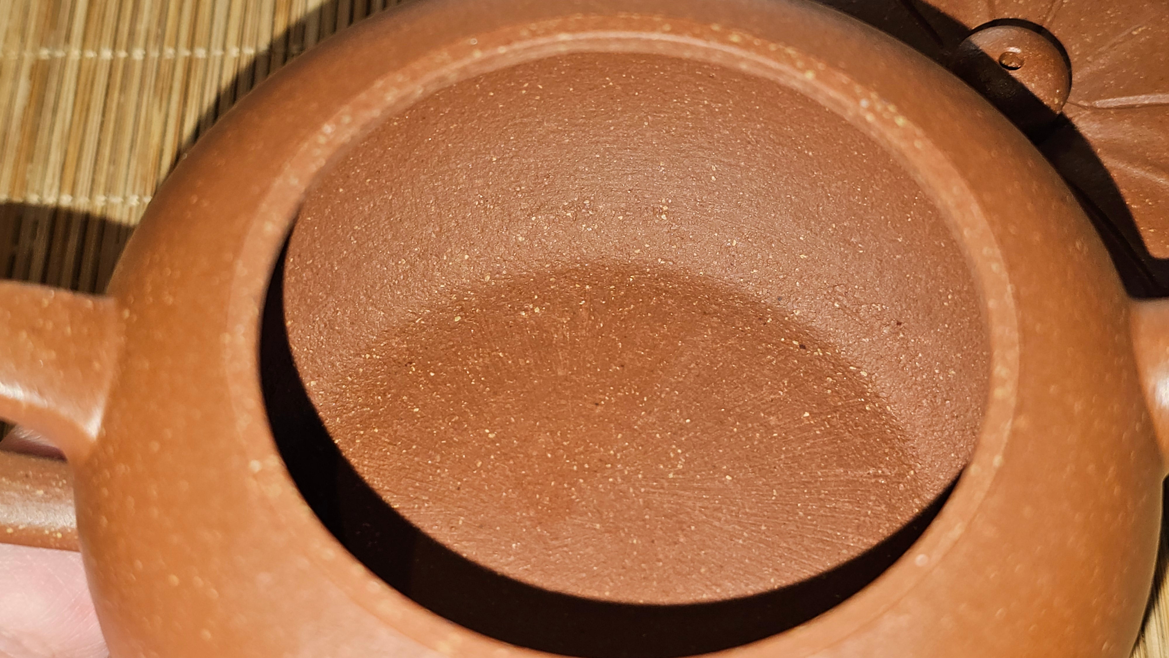 Lian Pu《莲蒲》, 162.8ml, Hong Jiang Po Ni 红降坡泥, by Craftsman Yang Pin Ting 杨聘婷 ~!Congratulations to Ms J.F.! 2007hrs 16th Nov 2025, New York, NY!