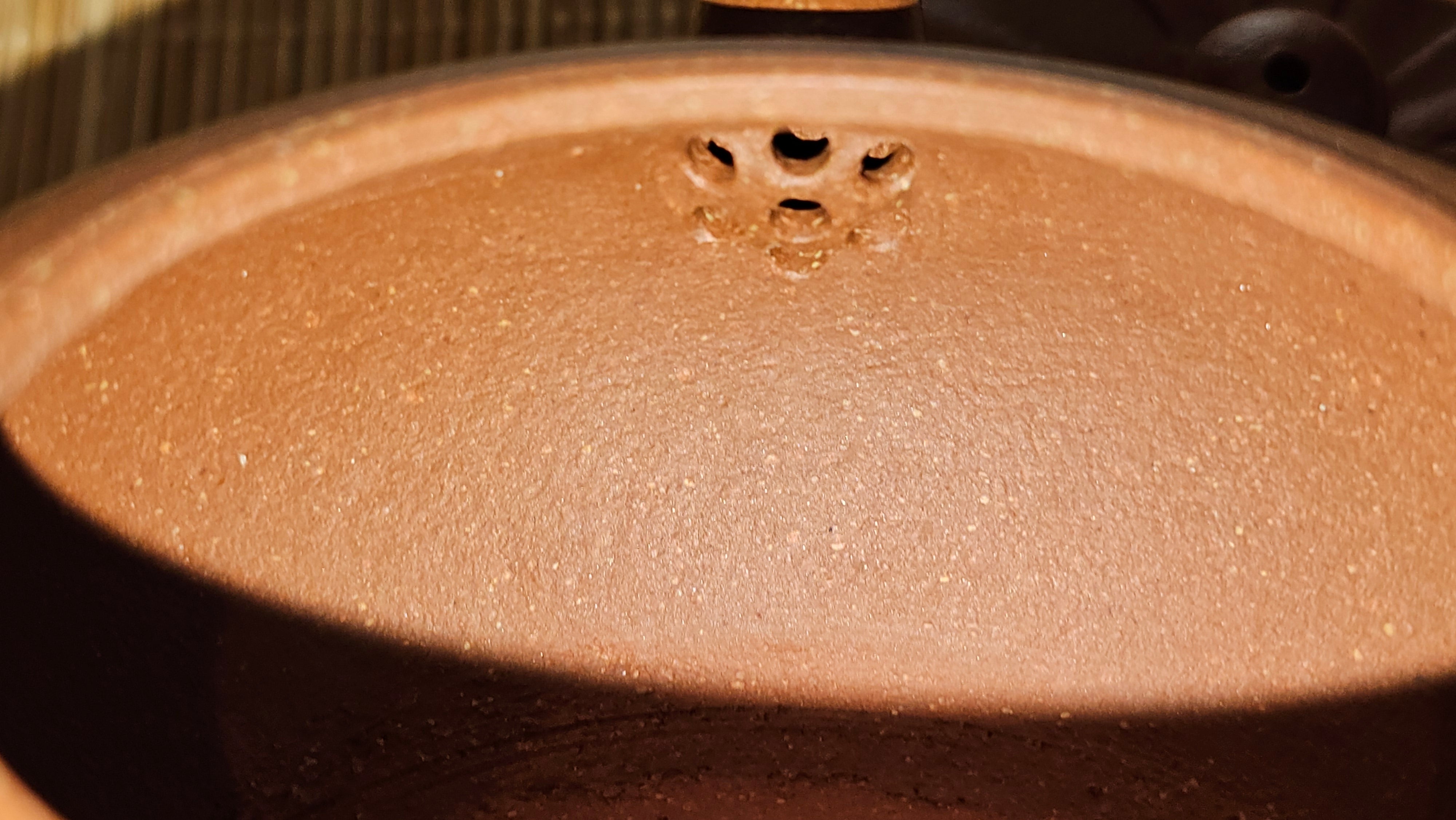 Lian Pu《莲蒲》, 162.8ml, Hong Jiang Po Ni 红降坡泥, by Craftsman Yang Pin Ting 杨聘婷 ~!Congratulations to Ms J.F.! 2007hrs 16th Nov 2025, New York, NY!