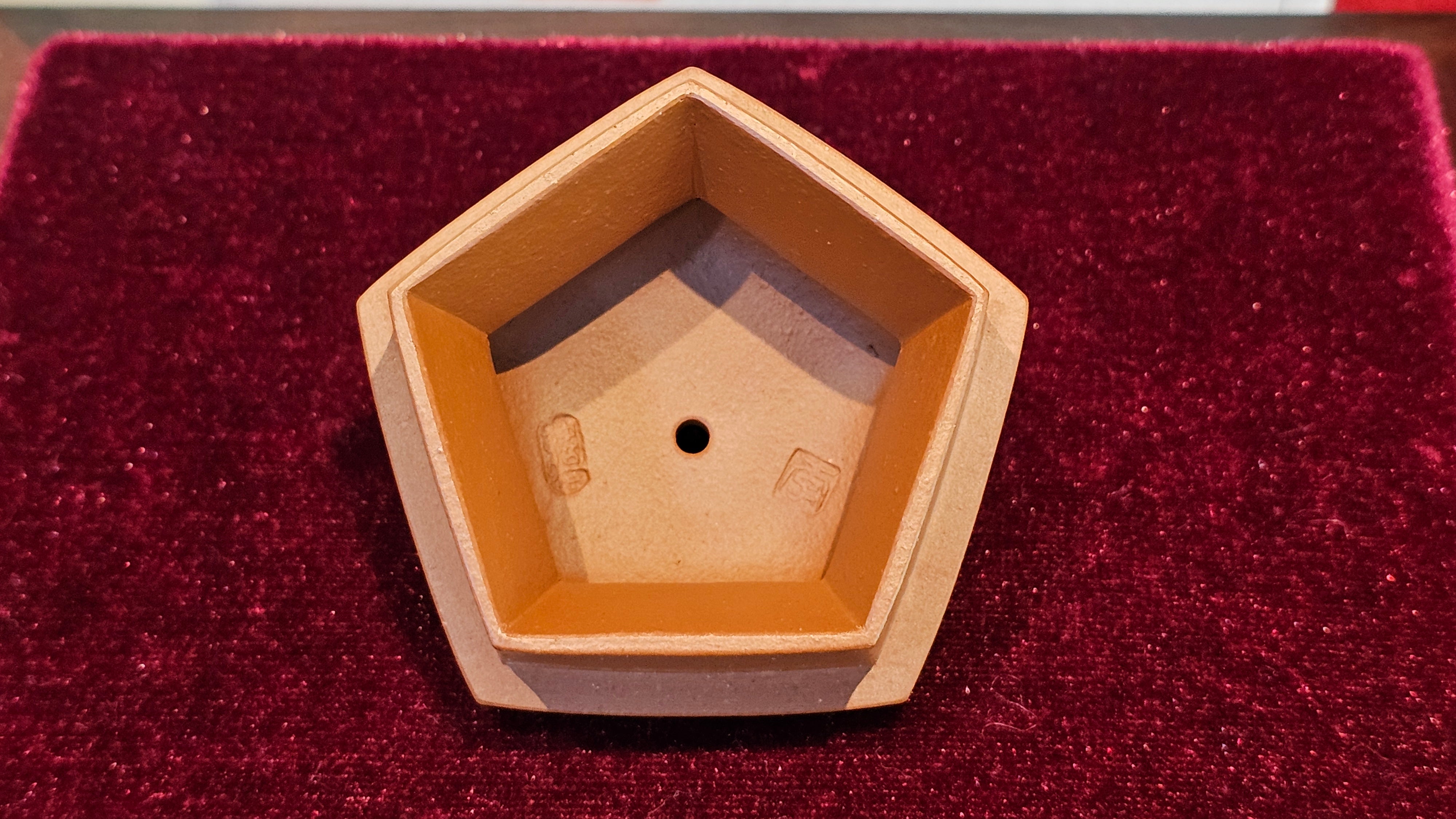 《五方文旦》"Wu Fang Wen Dan", of Xiao Mei Yao Zhu Ni 小煤窑朱泥, Fully-Handmade by L3A Consummate Master Artist Li Yan Ru 振兴技艺师兼工艺美术师, 李艳如 ~ Completed Bespoke Commissioned work for, CONGRATULATIONS: Mr T.Z.F.! Fitchburg! WI!