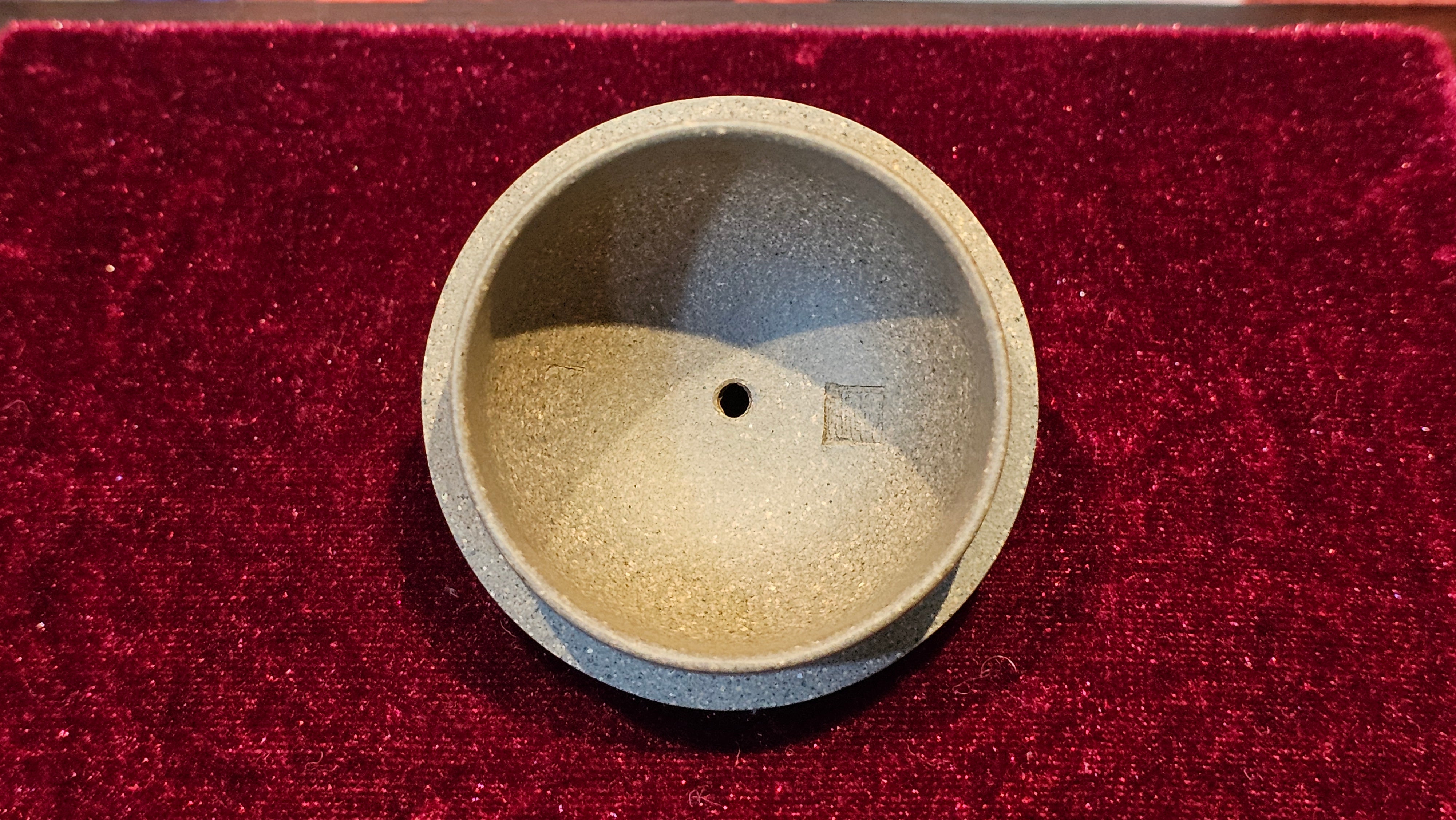 《秦权》"Qin Quan", 155.9ml, by L4 Assoc Master Artist Zhang Ke, Using Our Cao Family's Famous Qing Hui Duan Ni ~ Used and Endorsed by Premier Master Cao An Xiang 紫砂香炉一人曹安祥 ~ Congrats to Kungfu Master Mr J.G.! 1236hrs 31st Oct 2025, New Orleans, LA!