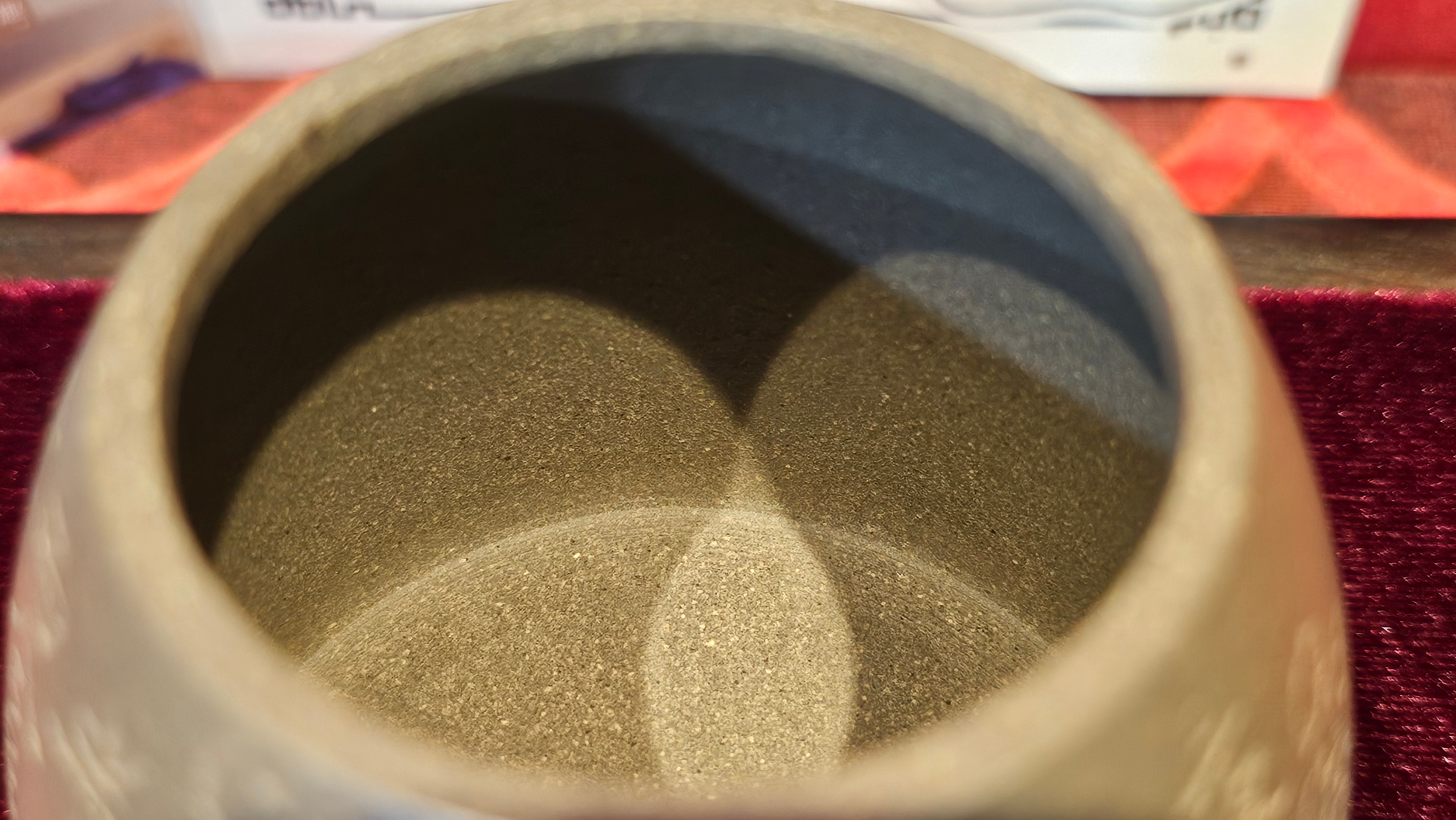 《秦权》"Qin Quan", 155.9ml, by L4 Assoc Master Artist Zhang Ke, Using Our Cao Family's Famous Qing Hui Duan Ni ~ Used and Endorsed by Premier Master Cao An Xiang 紫砂香炉一人曹安祥 ~ Congrats to Kungfu Master Mr J.G.! 1236hrs 31st Oct 2025, New Orleans, LA!