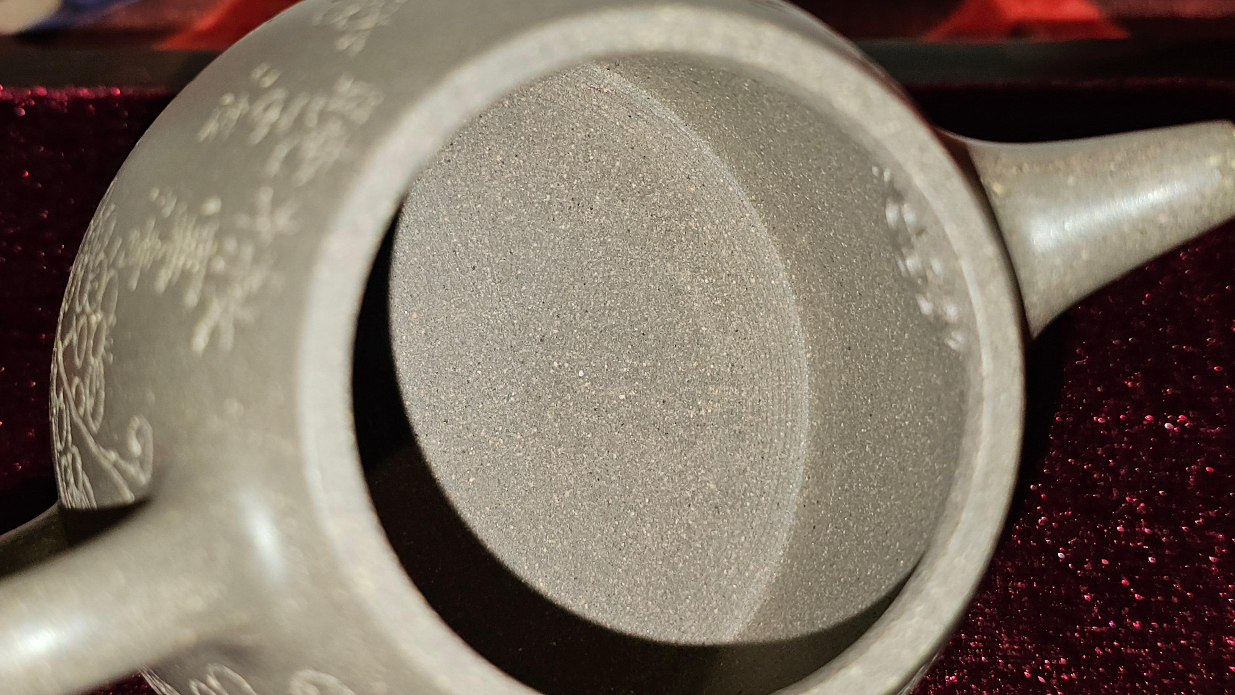 《秦权》"Qin Quan", 155.9ml, by L4 Assoc Master Artist Zhang Ke, Using Our Cao Family's Famous Qing Hui Duan Ni ~ Used and Endorsed by Premier Master Cao An Xiang 紫砂香炉一人曹安祥 ~ Congrats to Kungfu Master Mr J.G.! 1236hrs 31st Oct 2025, New Orleans, LA!