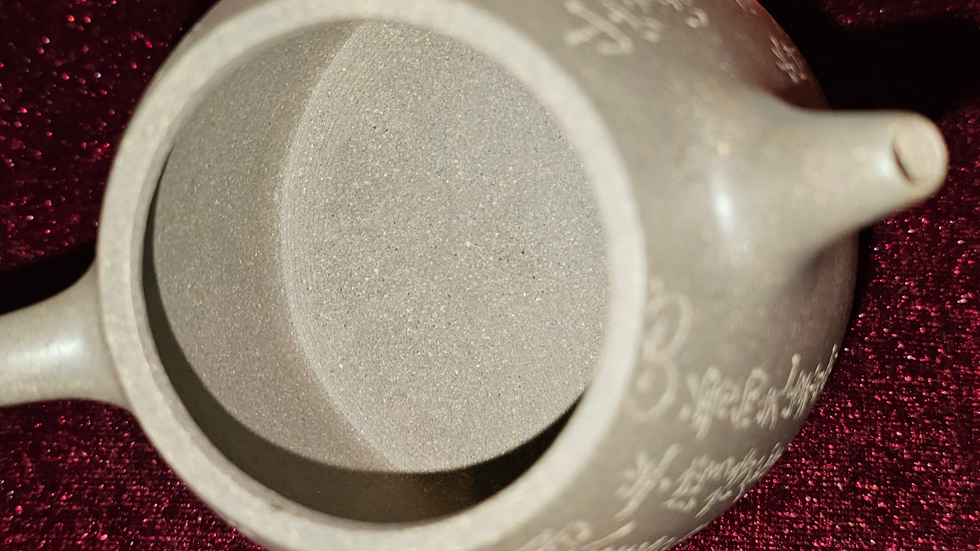 《秦权》"Qin Quan", 155.9ml, by L4 Assoc Master Artist Zhang Ke, Using Our Cao Family's Famous Qing Hui Duan Ni ~ Used and Endorsed by Premier Master Cao An Xiang 紫砂香炉一人曹安祥 ~ Congrats to Kungfu Master Mr J.G.! 1236hrs 31st Oct 2025, New Orleans, LA!