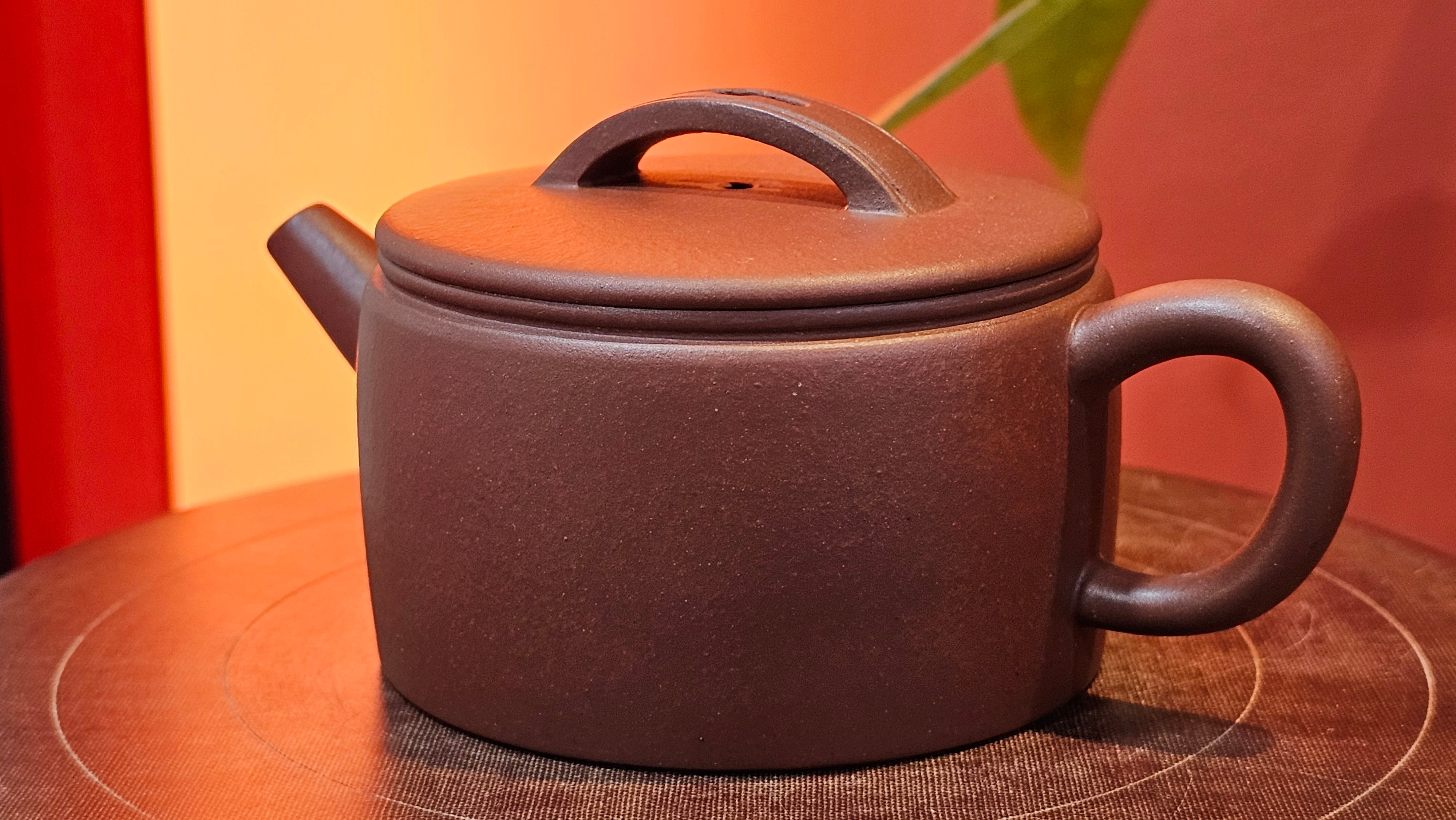 Han Wa 汉瓦, 154.3ml!  Small Volume! Classic Han Wa!  Di Cao Qing Zi Ni 底槽青紫泥, by Craftsman Gu Xiao Ming 顾小明 ~!Congratulations to Mr B.V.! 2307hrs 13th Nov 2025, Savannah! GA!