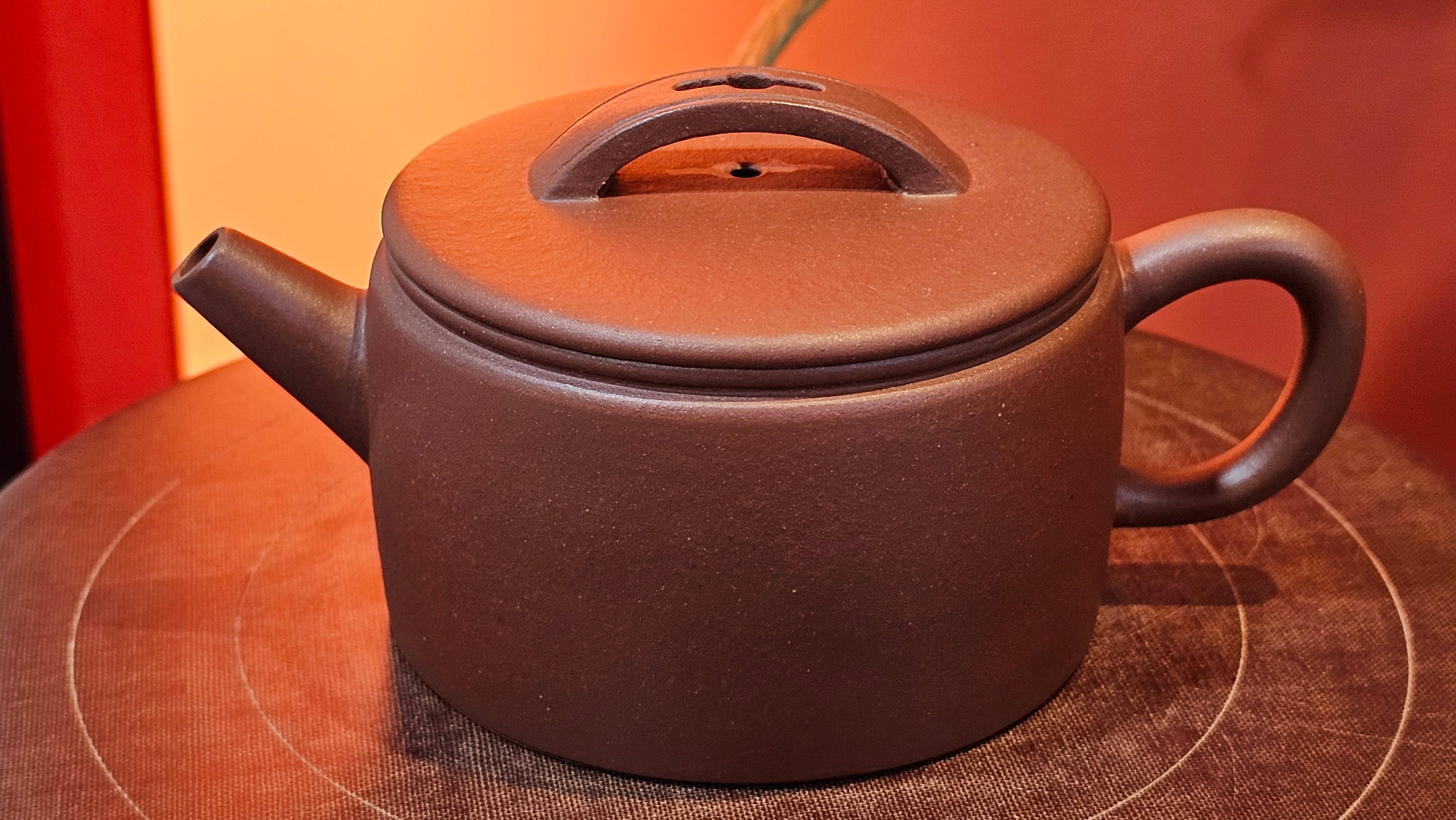 Han Wa 汉瓦, 154.3ml!  Small Volume! Classic Han Wa!  Di Cao Qing Zi Ni 底槽青紫泥, by Craftsman Gu Xiao Ming 顾小明 ~!Congratulations to Mr B.V.! 2307hrs 13th Nov 2025, Savannah! GA!