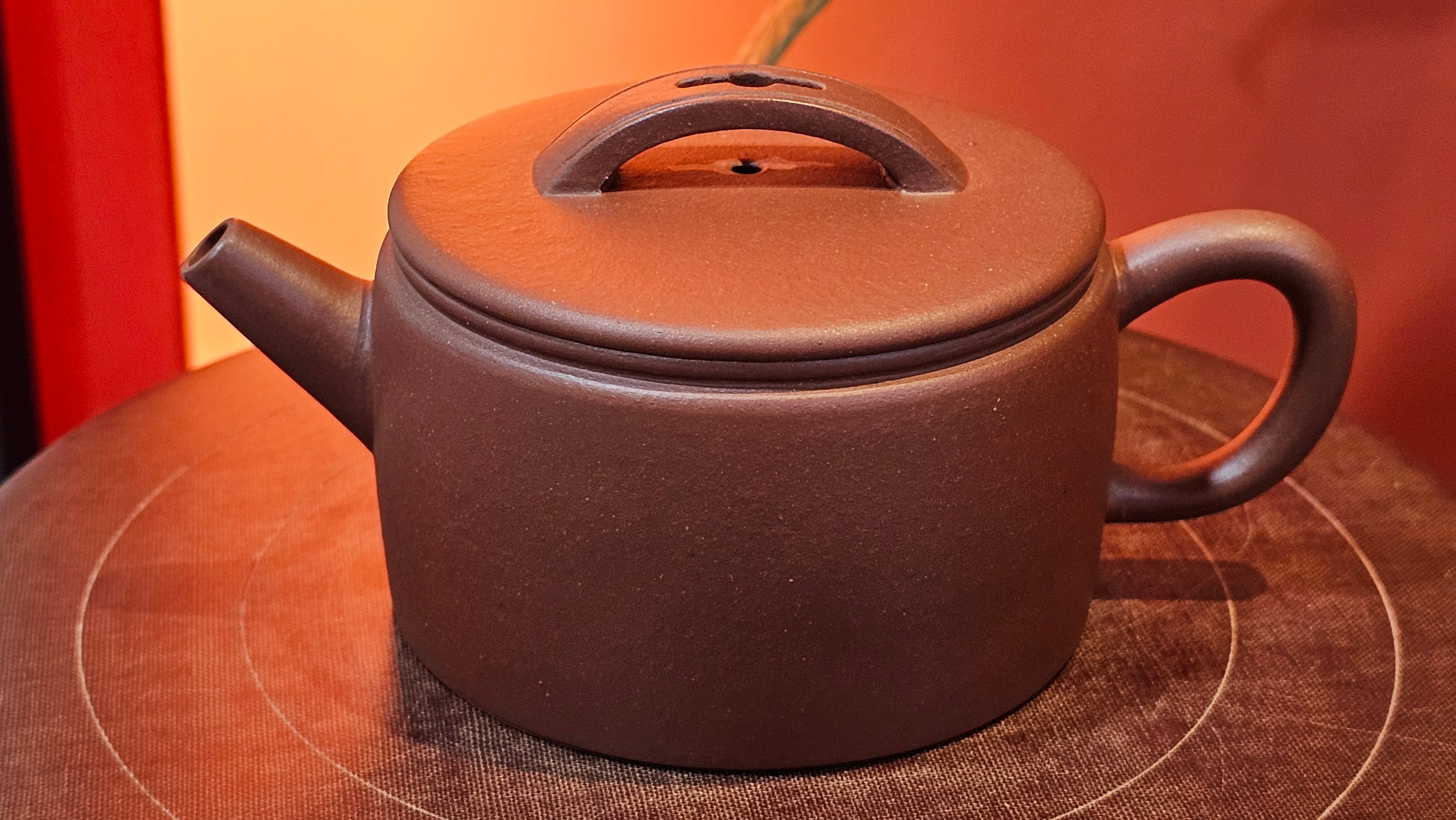 Han Wa 汉瓦, 154.3ml!  Small Volume! Classic Han Wa!  Di Cao Qing Zi Ni 底槽青紫泥, by Craftsman Gu Xiao Ming 顾小明 ~!Congratulations to Mr B.V.! 2307hrs 13th Nov 2025, Savannah! GA!