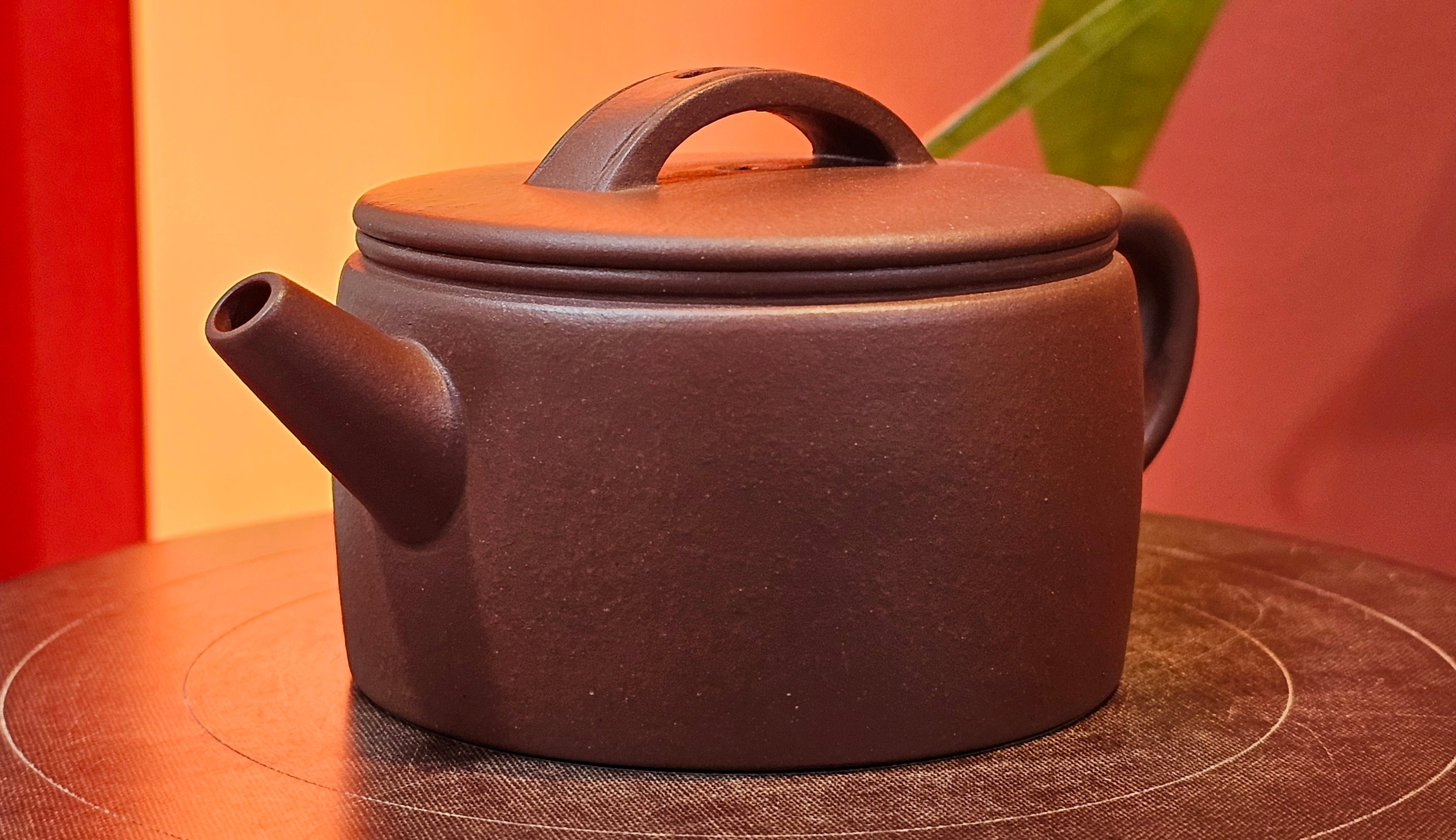 Han Wa 汉瓦, 154.3ml!  Small Volume! Classic Han Wa!  Di Cao Qing Zi Ni 底槽青紫泥, by Craftsman Gu Xiao Ming 顾小明 ~!Congratulations to Mr B.V.! 2307hrs 13th Nov 2025, Savannah! GA!