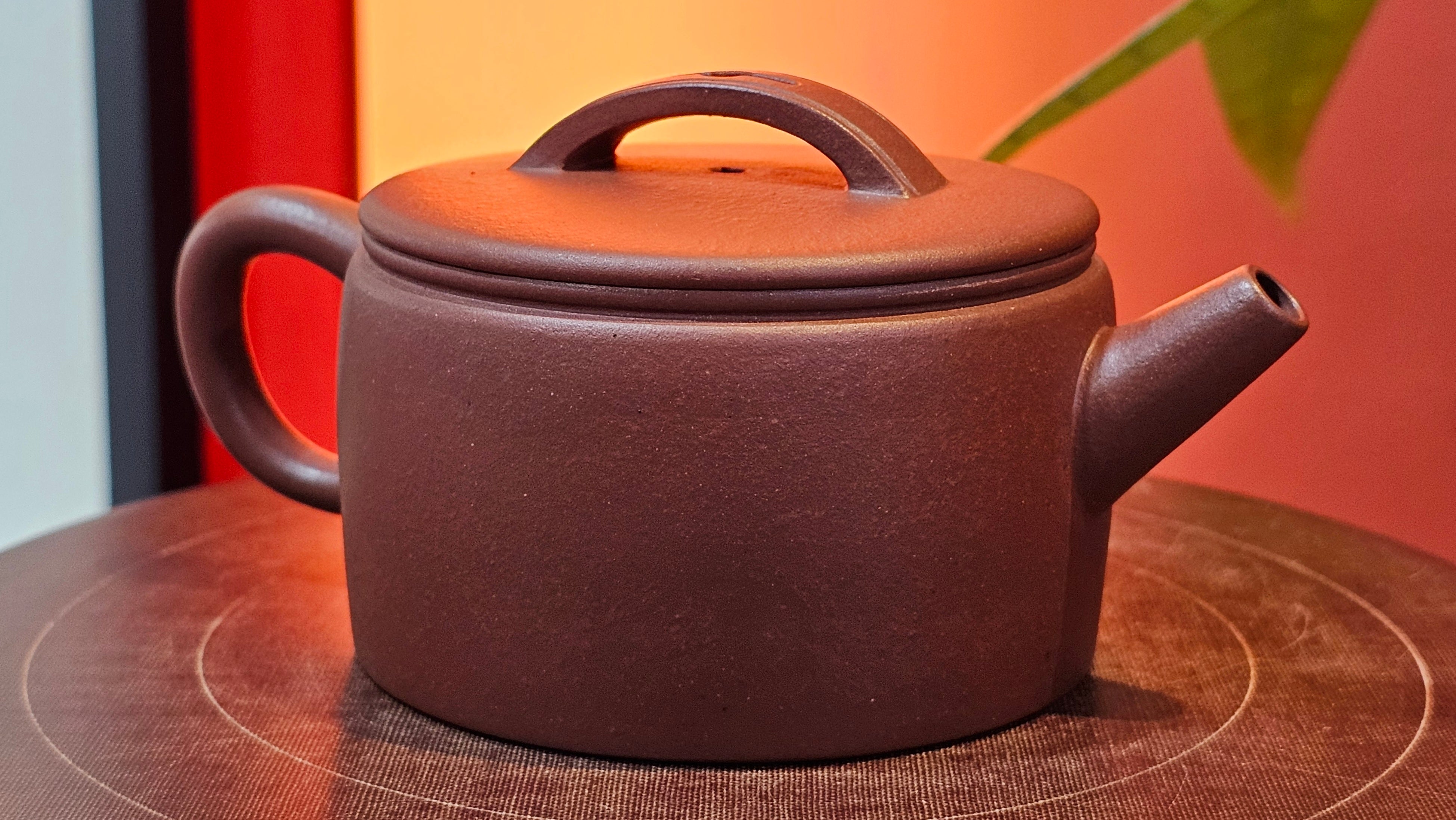 Han Wa 汉瓦, 154.3ml!  Small Volume! Classic Han Wa!  Di Cao Qing Zi Ni 底槽青紫泥, by Craftsman Gu Xiao Ming 顾小明 ~!Congratulations to Mr B.V.! 2307hrs 13th Nov 2025, Savannah! GA!