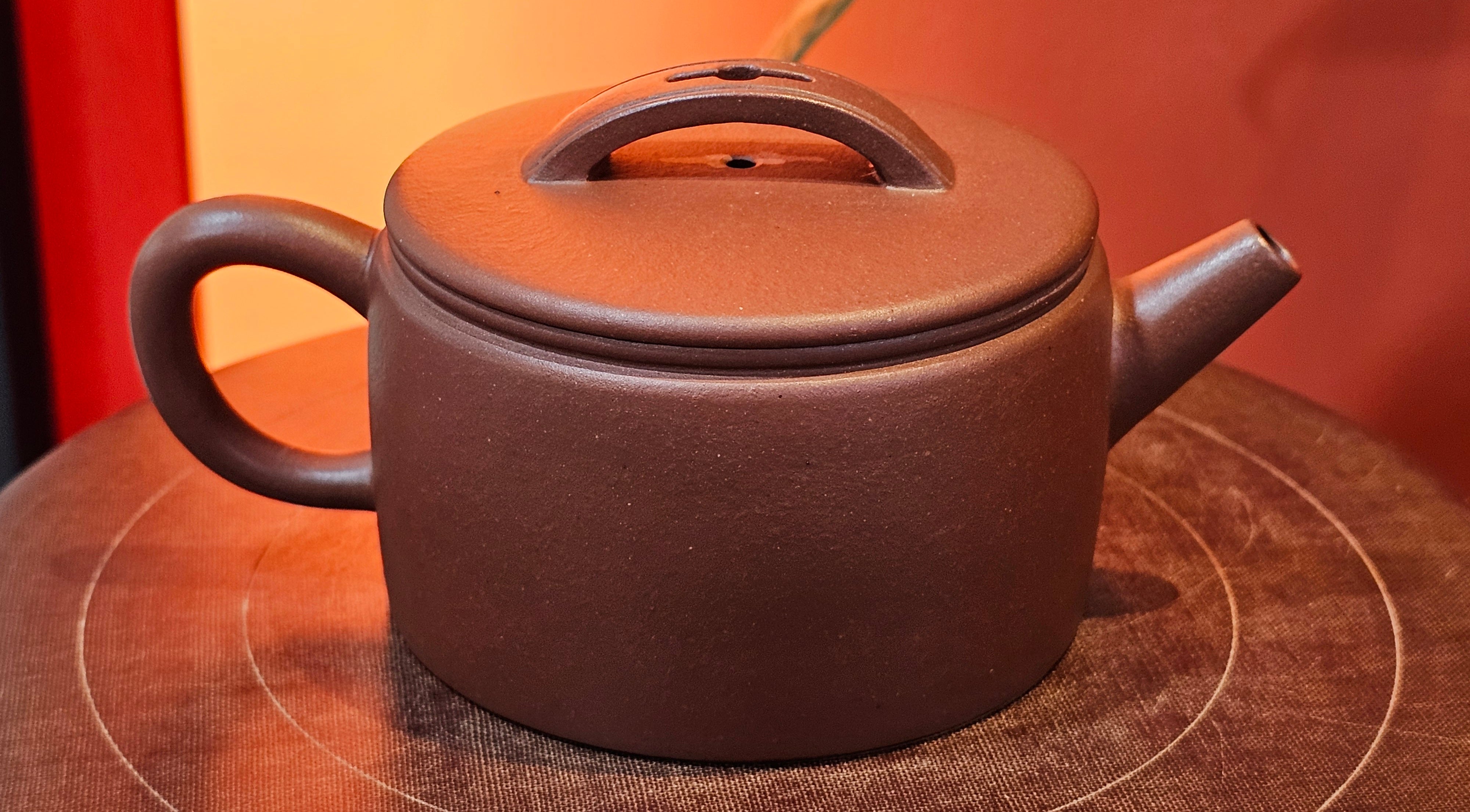 Han Wa 汉瓦, 154.3ml!  Small Volume! Classic Han Wa!  Di Cao Qing Zi Ni 底槽青紫泥, by Craftsman Gu Xiao Ming 顾小明 ~!Congratulations to Mr B.V.! 2307hrs 13th Nov 2025, Savannah! GA!