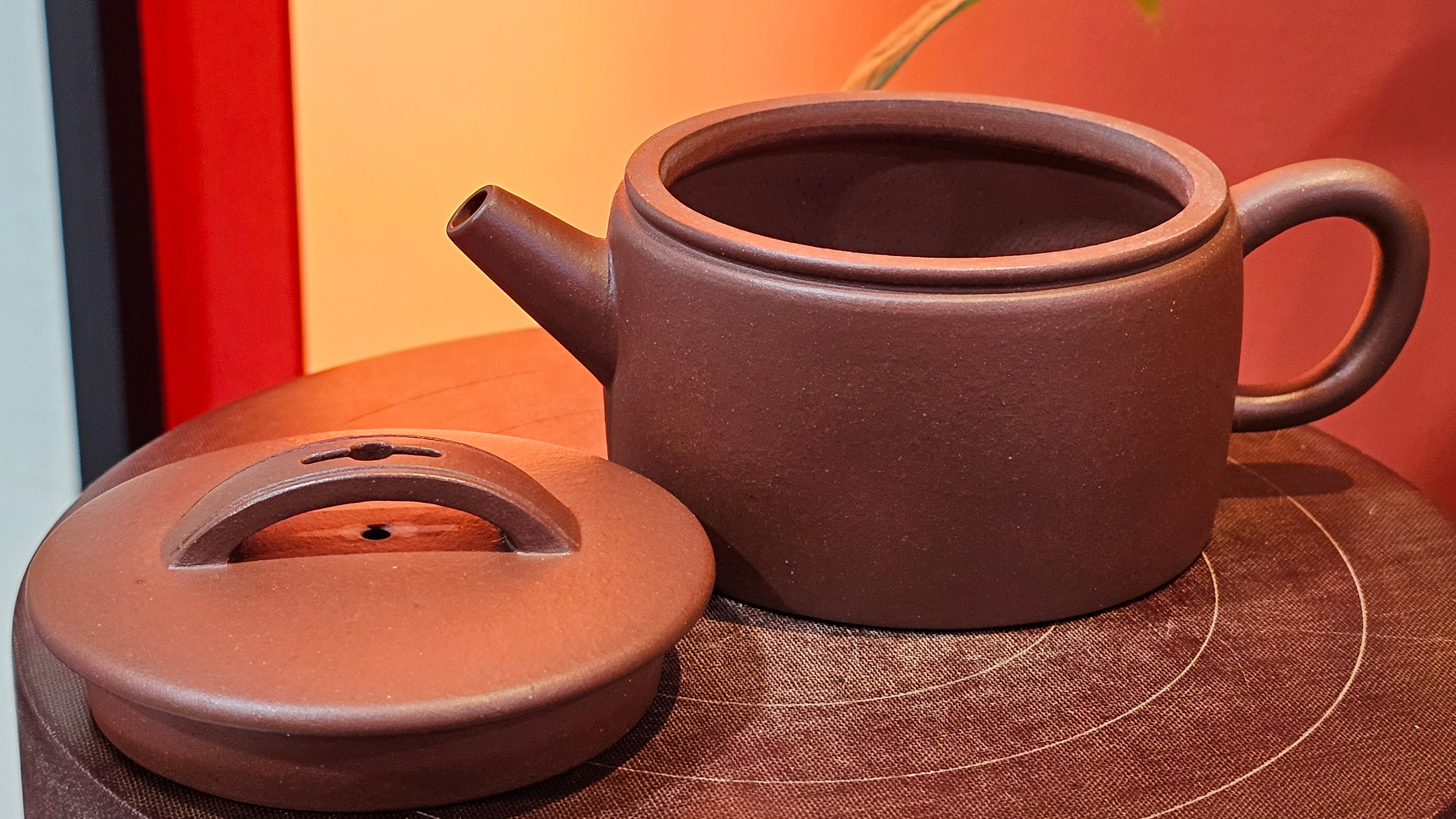 Han Wa 汉瓦, 154.3ml!  Small Volume! Classic Han Wa!  Di Cao Qing Zi Ni 底槽青紫泥, by Craftsman Gu Xiao Ming 顾小明 ~!Congratulations to Mr B.V.! 2307hrs 13th Nov 2025, Savannah! GA!