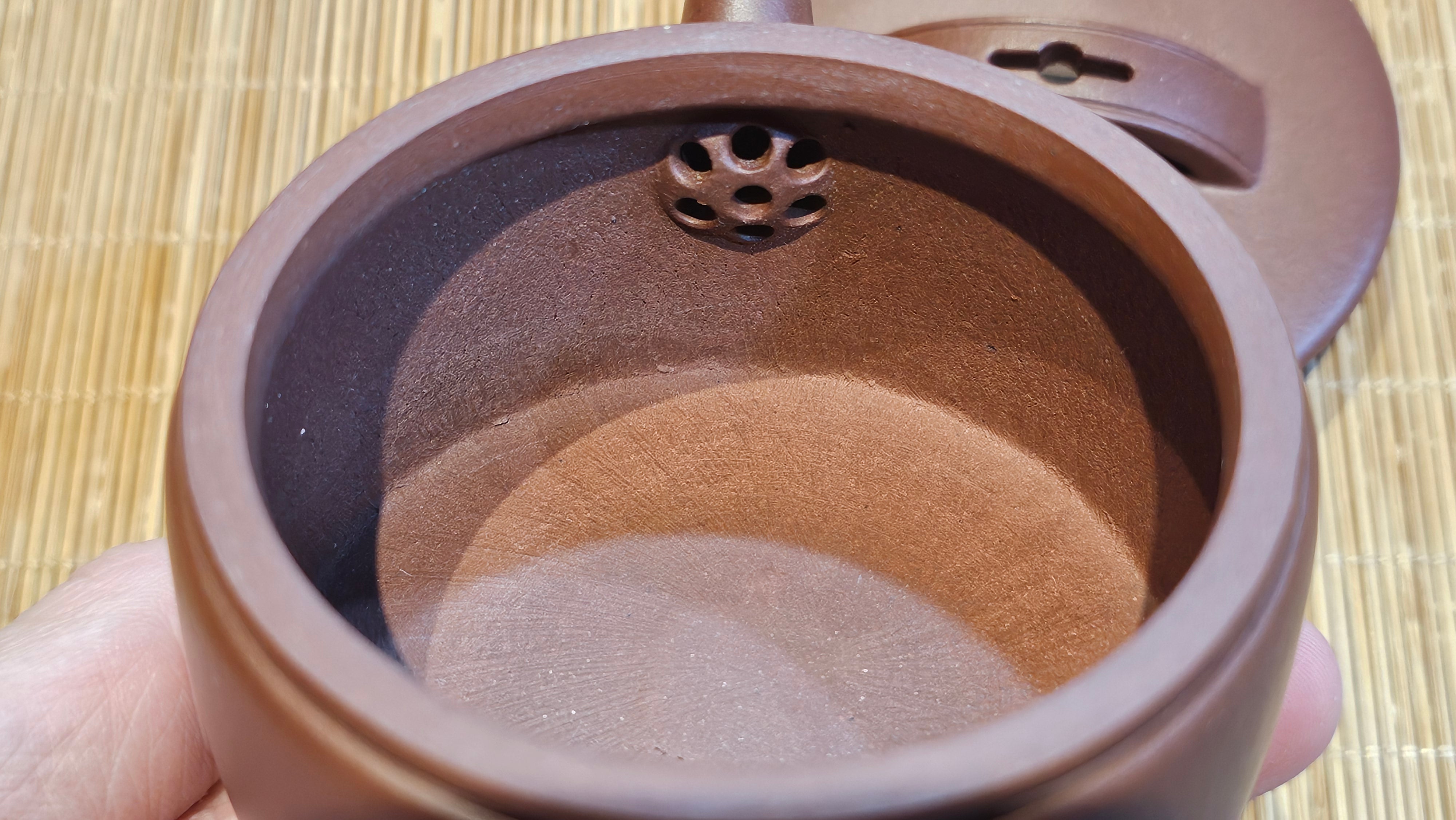 Han Wa 汉瓦, 154.3ml!  Small Volume! Classic Han Wa!  Di Cao Qing Zi Ni 底槽青紫泥, by Craftsman Gu Xiao Ming 顾小明 ~!Congratulations to Mr B.V.! 2307hrs 13th Nov 2025, Savannah! GA!