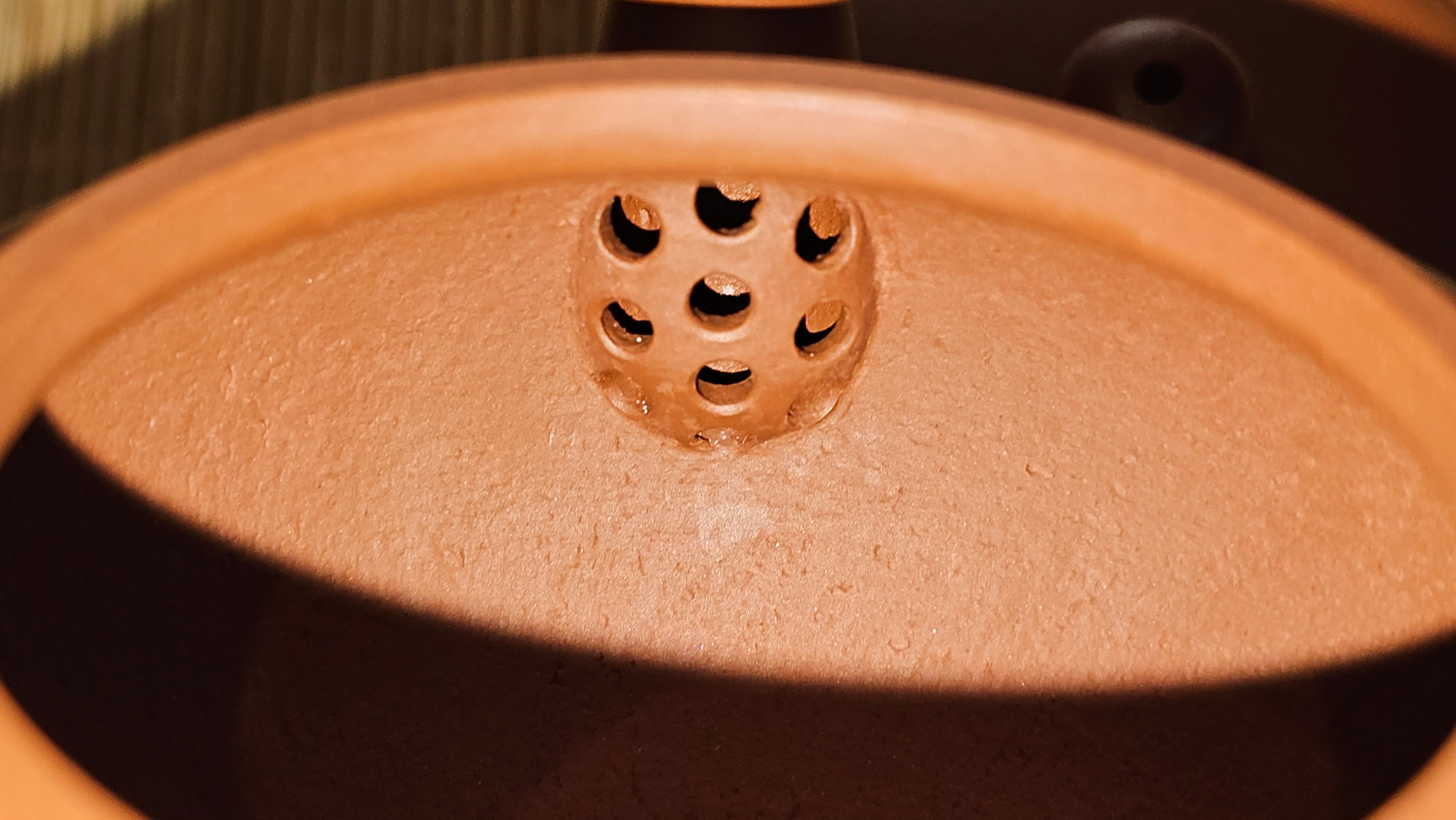 Shui Ping 水平, 150.5ml, Xiao Mei Yao Zhu Ni 小煤窑朱泥, by our Craftsman Chen Yue Fei 陈跃飞, Plum Blossoms Engraving by Craftsman Yi De Shu 一德书 ~!Congratulations to Mr A.C.! 1000hrs 7th Nov 2025, Seattle! WA!