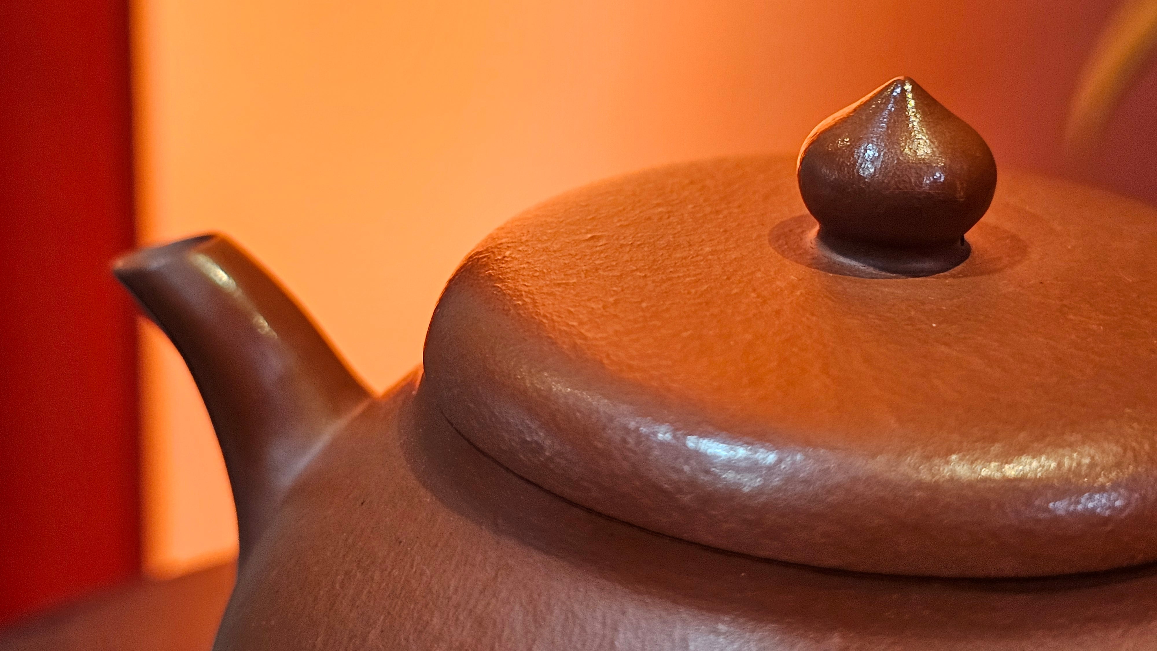 Yi Pin Hu, 178.5ml, Xiao Mei Yao Zhu Ni 小煤窑朱泥,  by Craftsman Chen Yue Fei 陈跃飞 ~!Congratulations to Ms M.P.! 2126hrs 1st Dec 2025, West Palm Beach! FL!