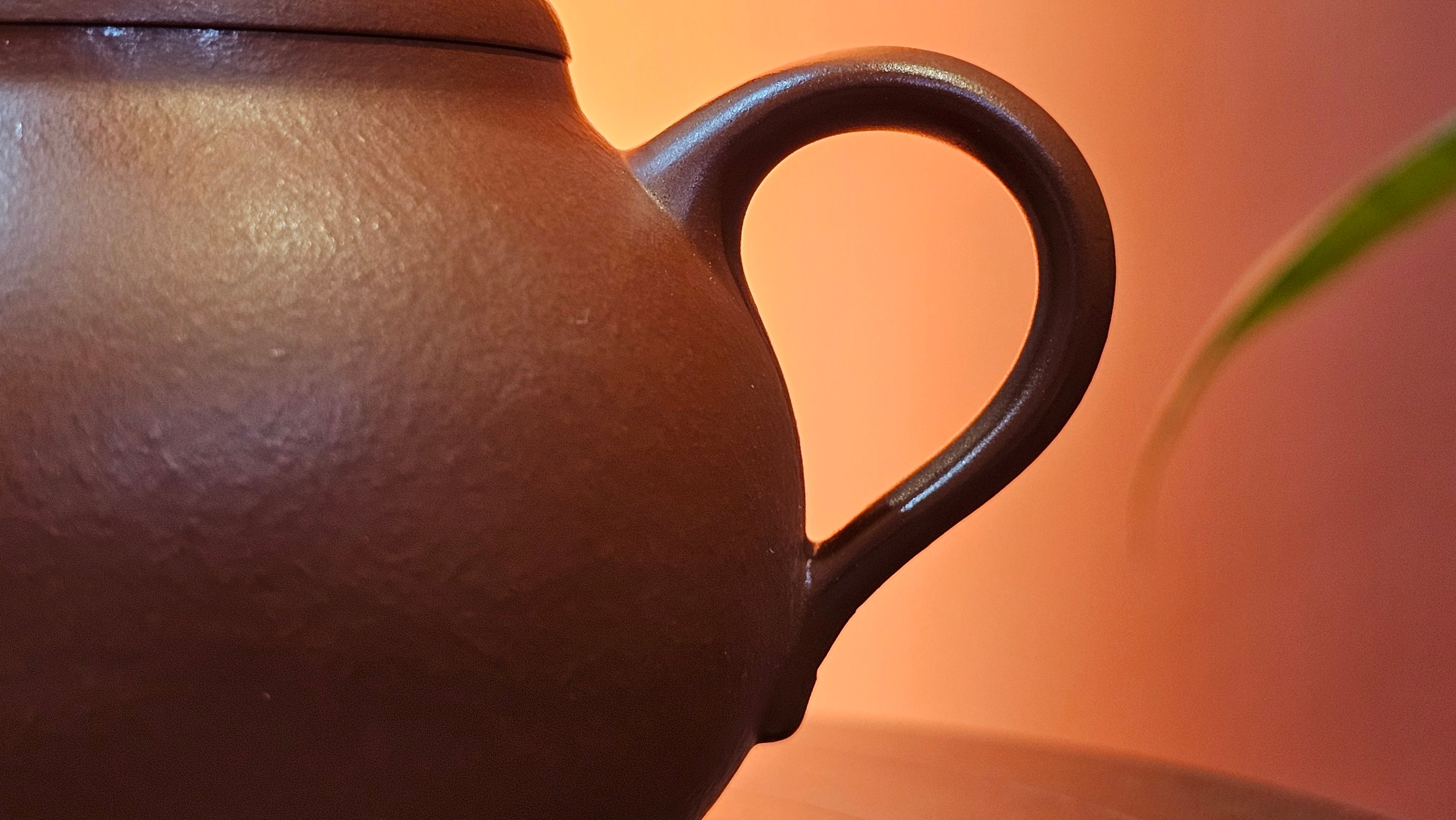 Yi Pin Hu, 178.5ml, Xiao Mei Yao Zhu Ni 小煤窑朱泥,  by Craftsman Chen Yue Fei 陈跃飞 ~!Congratulations to Ms M.P.! 2126hrs 1st Dec 2025, West Palm Beach! FL!