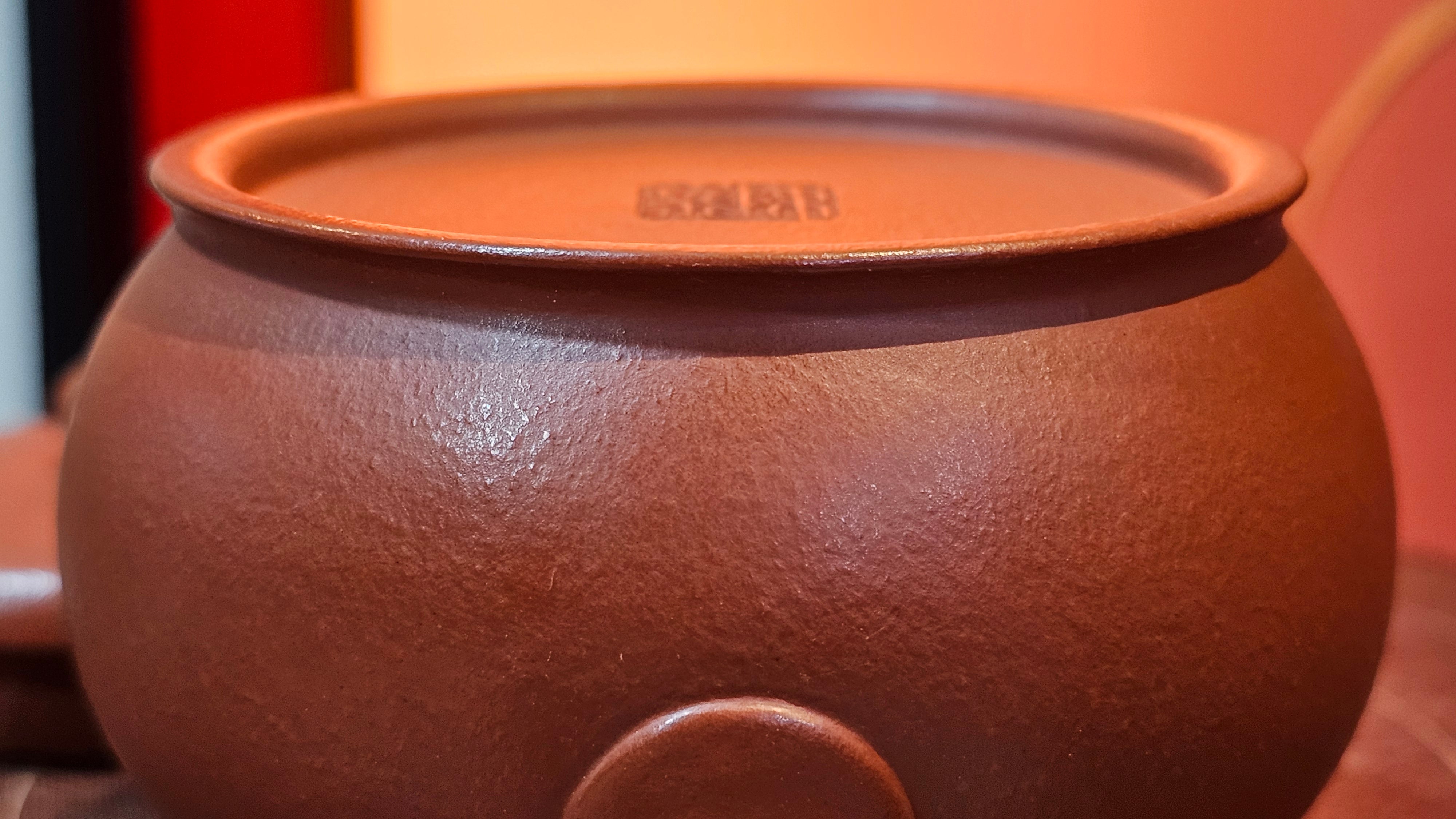 Yi Pin Hu, 178.5ml, Xiao Mei Yao Zhu Ni 小煤窑朱泥,  by Craftsman Chen Yue Fei 陈跃飞 ~!Congratulations to Ms M.P.! 2126hrs 1st Dec 2025, West Palm Beach! FL!