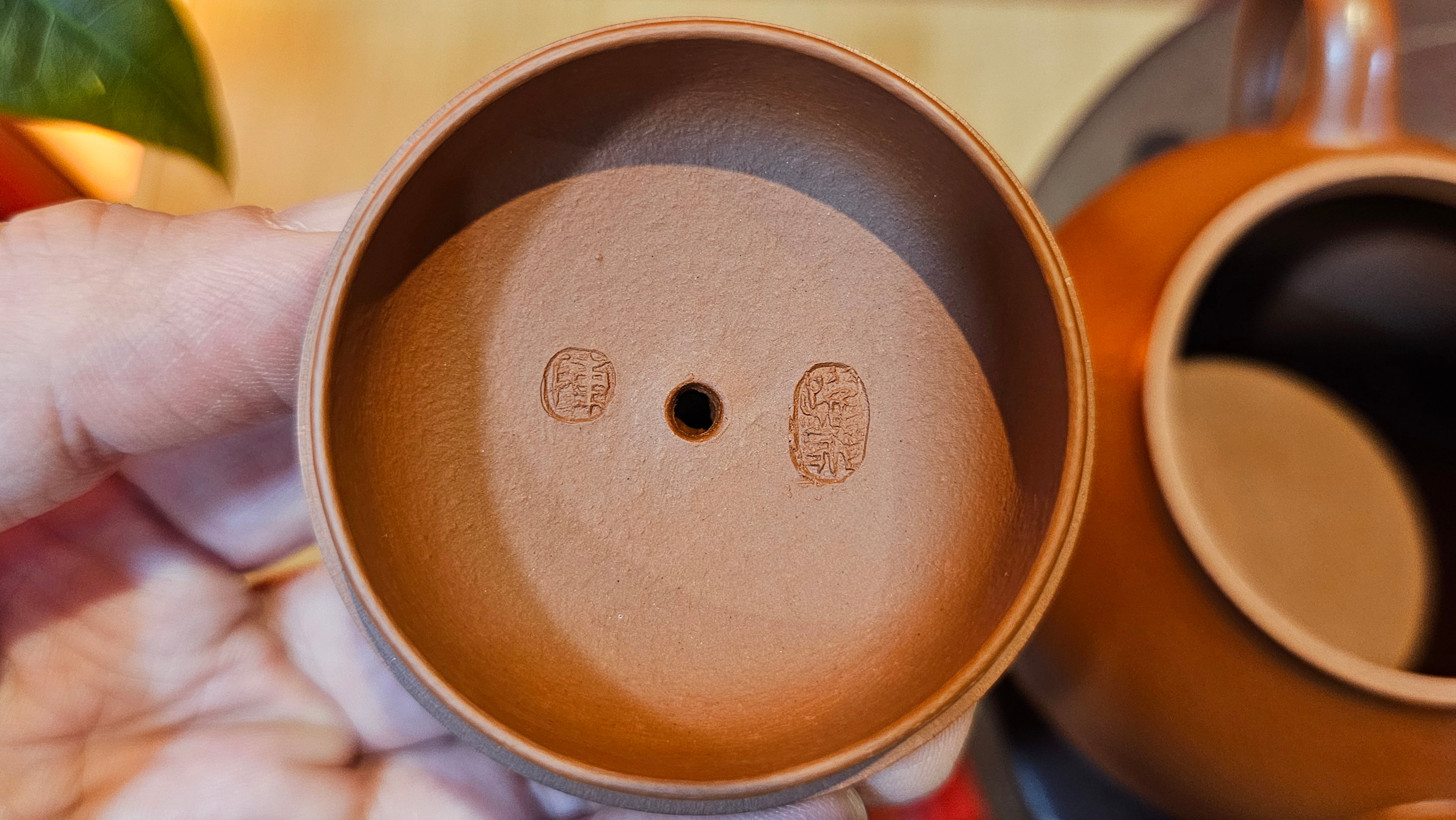 Yi Pin Hu, 178.5ml, Xiao Mei Yao Zhu Ni 小煤窑朱泥,  by Craftsman Chen Yue Fei 陈跃飞 ~!Congratulations to Ms M.P.! 2126hrs 1st Dec 2025, West Palm Beach! FL!