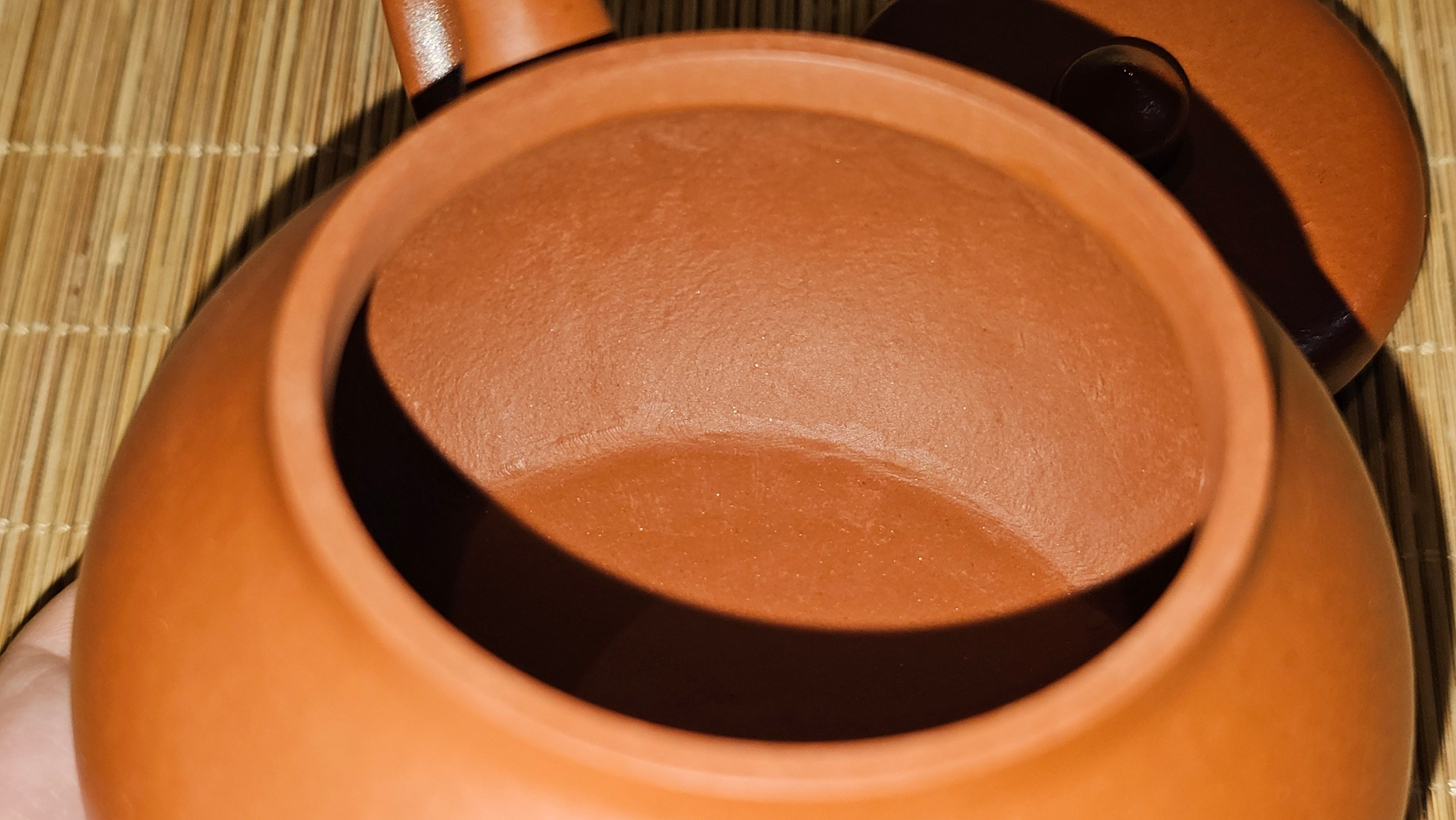 Yi Pin Hu, 178.5ml, Xiao Mei Yao Zhu Ni 小煤窑朱泥,  by Craftsman Chen Yue Fei 陈跃飞 ~!Congratulations to Ms M.P.! 2126hrs 1st Dec 2025, West Palm Beach! FL!