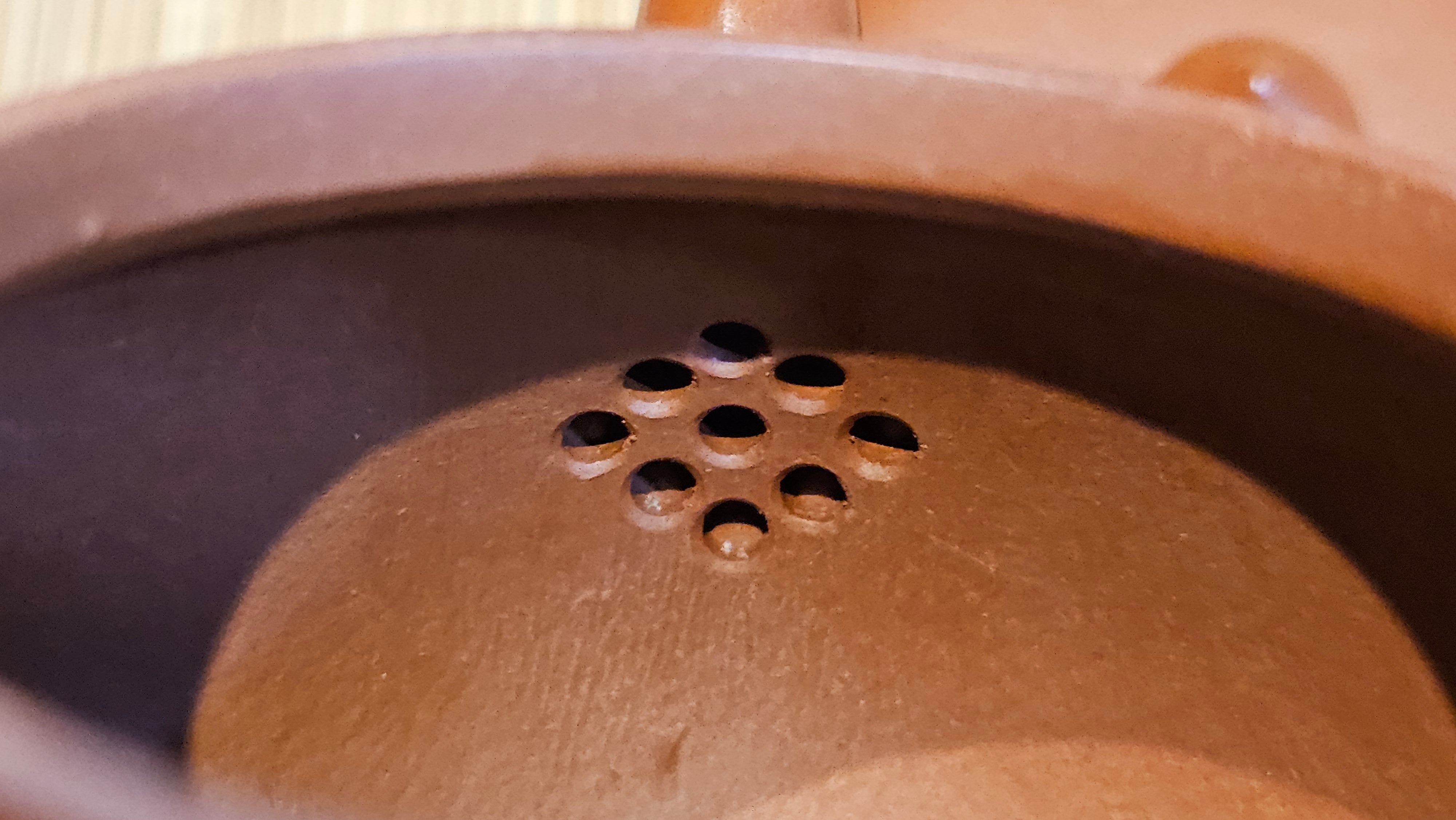 Yi Pin Hu, 178.5ml, Xiao Mei Yao Zhu Ni 小煤窑朱泥,  by Craftsman Chen Yue Fei 陈跃飞 ~!Congratulations to Ms M.P.! 2126hrs 1st Dec 2025, West Palm Beach! FL!