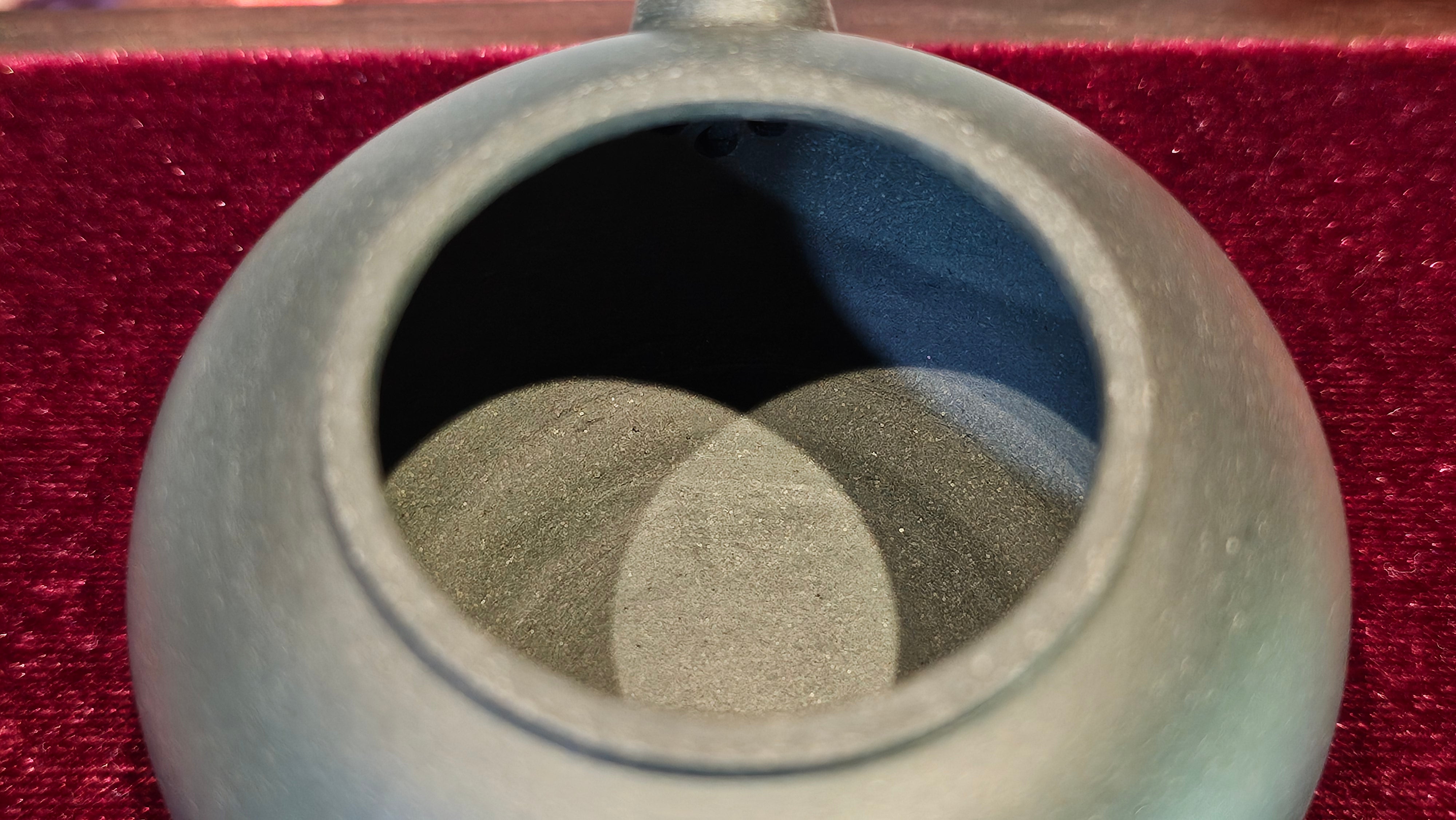 《薄胎水平》"Thin-Walled Construct ~ Shui Ping", 98.5ml!, by L4 Assoc Master Artist Zhang Ke, Using Our Cao Family's Cherished Min Guo Lü Ni, Endorsed by Premier Master Cao An Xiang. 4th Frame: FLOATING illustration VIDEO!~Congrats to Mr W.W.!