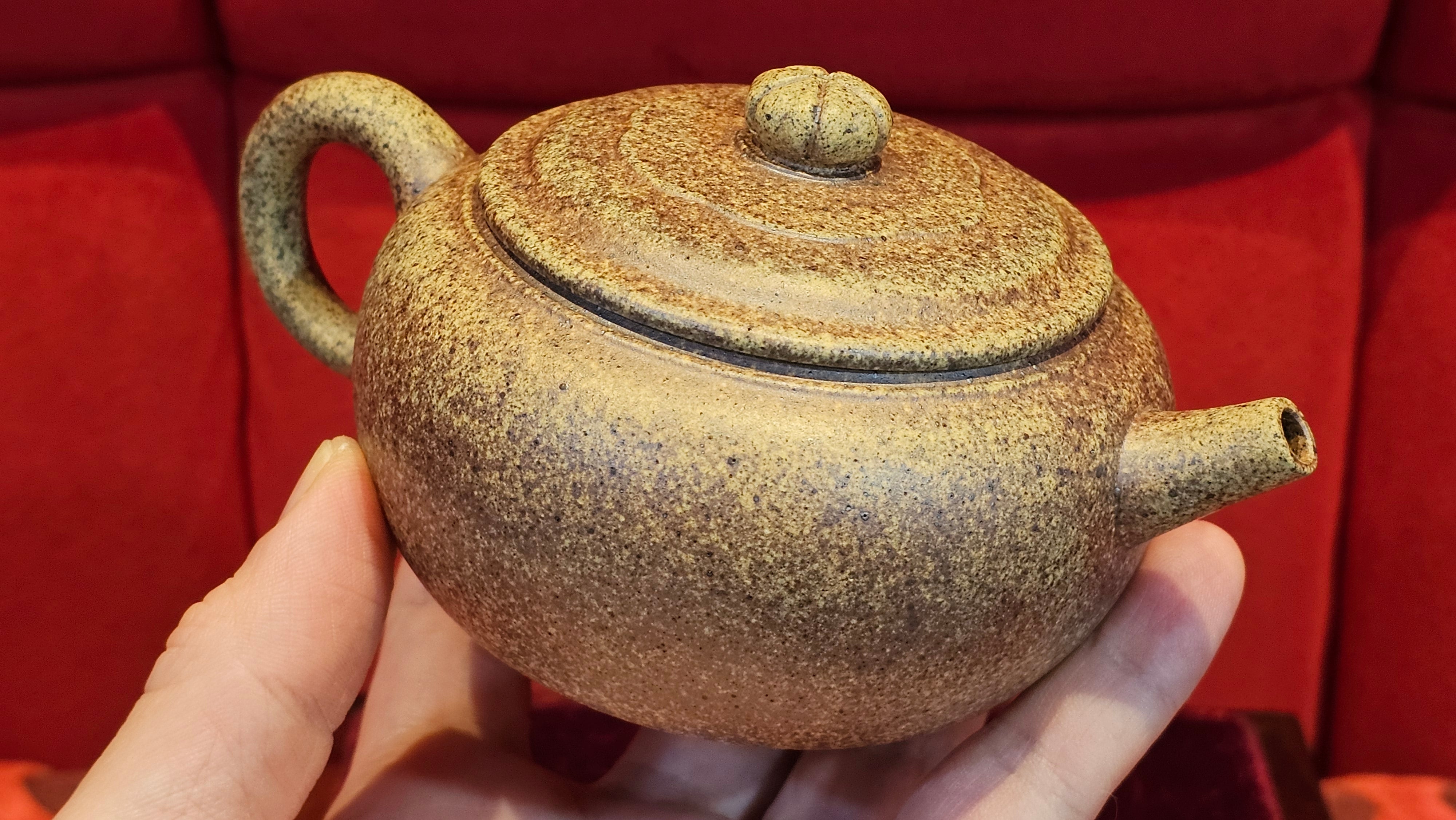 《菊钮巨轮珠》Ju Niu Ju Lun Zhu, 207.7ml, Using Our Cao Family's Rare and Cherished Bai Ma Zi 白麻子 Endorsed by Premier Master Cao An Xiang, Crafted by L2 Senior Master Cao Lan Fang 曹兰芳 ~ Congratulations!to Mr A.A., 1011hrs 14th Nov 2025, Port Franks! Canada🇨🇦!