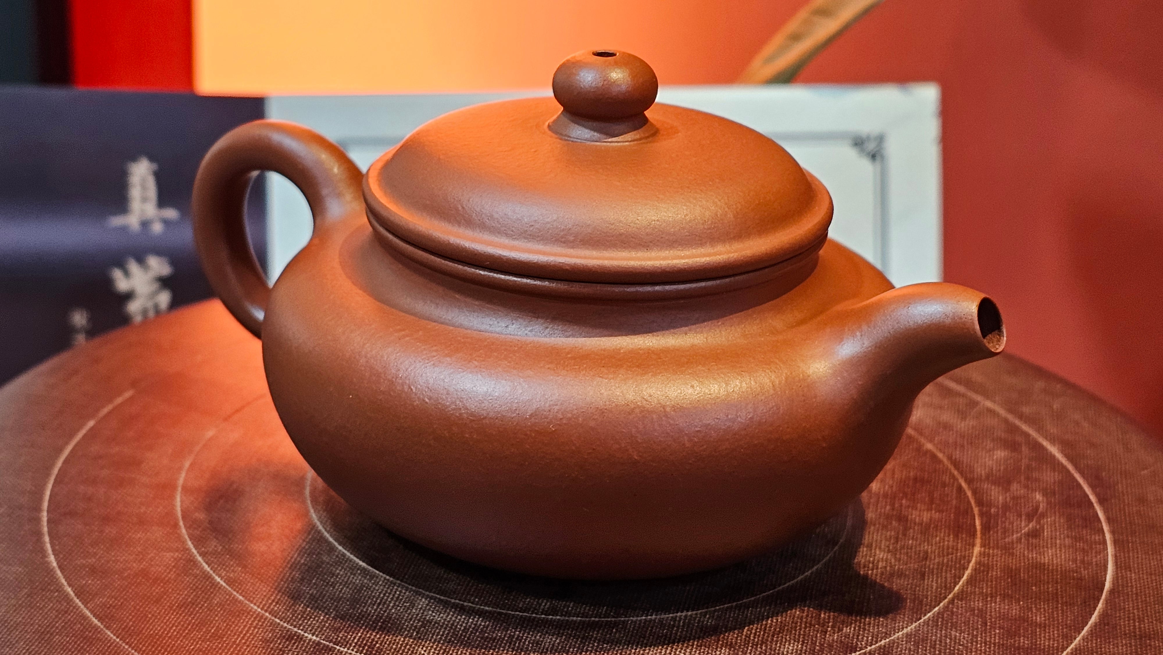 Fang Gu 仿古, 144.6ml, Xiao Mei Yao Zhu Ni 小煤窑朱泥, by Craftsman Shi Yun 石芸 ~ Congratulations!to Mr N.W.! 0159hrs 16th Nov 2025, Seattle! WA!