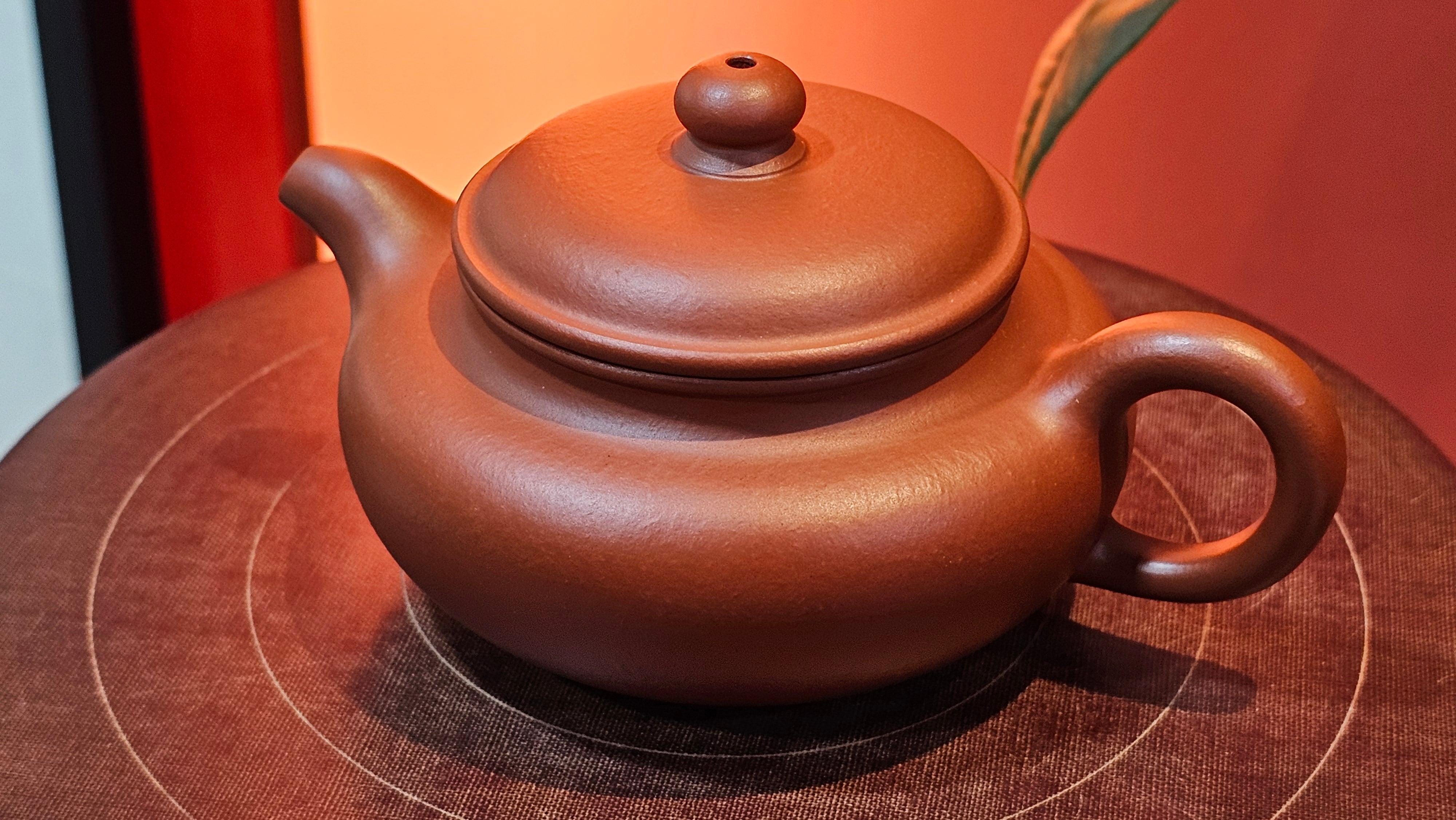 Fang Gu 仿古, 144.6ml, Xiao Mei Yao Zhu Ni 小煤窑朱泥, by Craftsman Shi Yun 石芸 ~ Congratulations!to Mr N.W.! 0159hrs 16th Nov 2025, Seattle! WA!