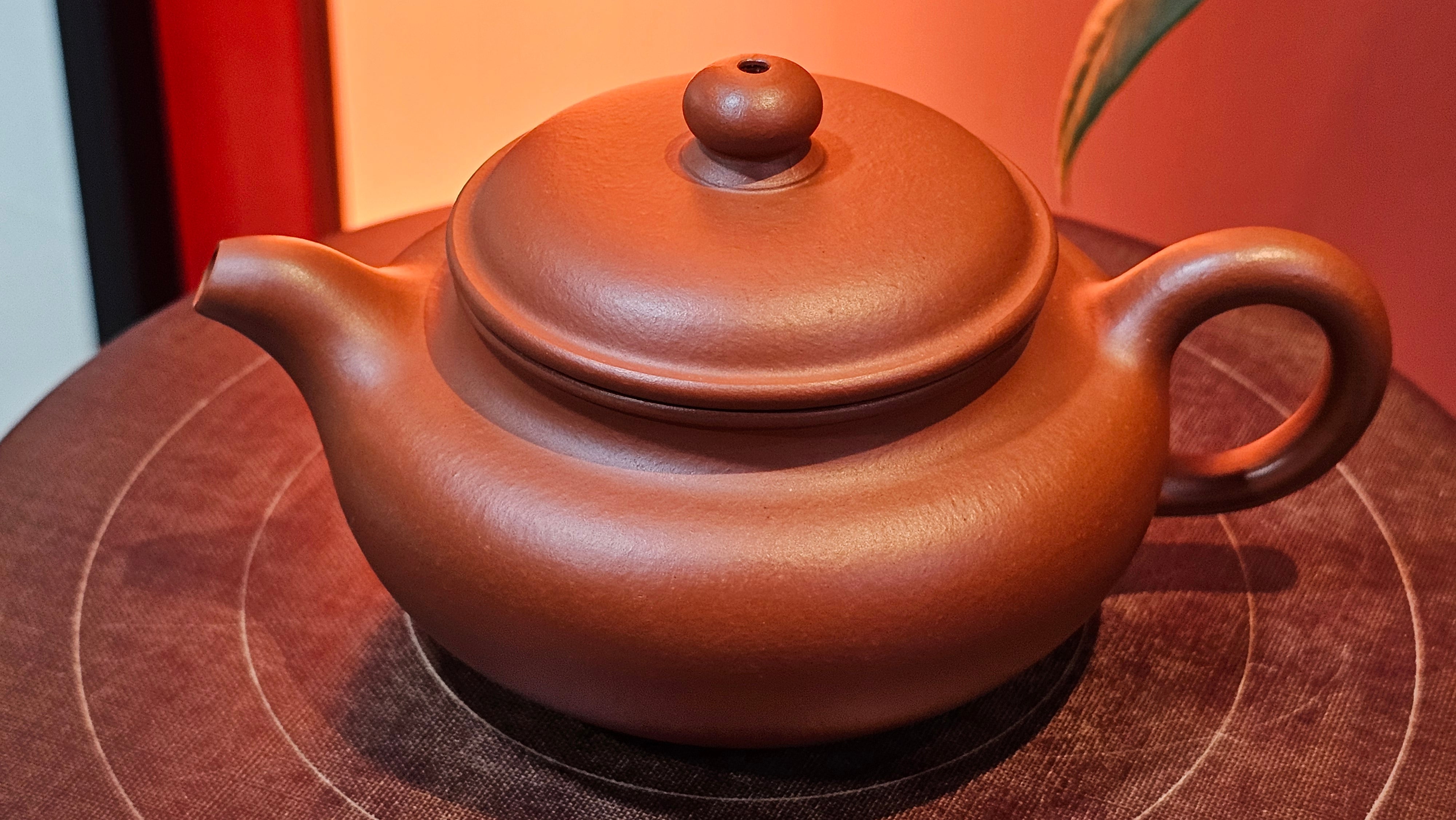 Fang Gu 仿古, 144.6ml, Xiao Mei Yao Zhu Ni 小煤窑朱泥, by Craftsman Shi Yun 石芸 ~ Congratulations!to Mr N.W.! 0159hrs 16th Nov 2025, Seattle! WA!