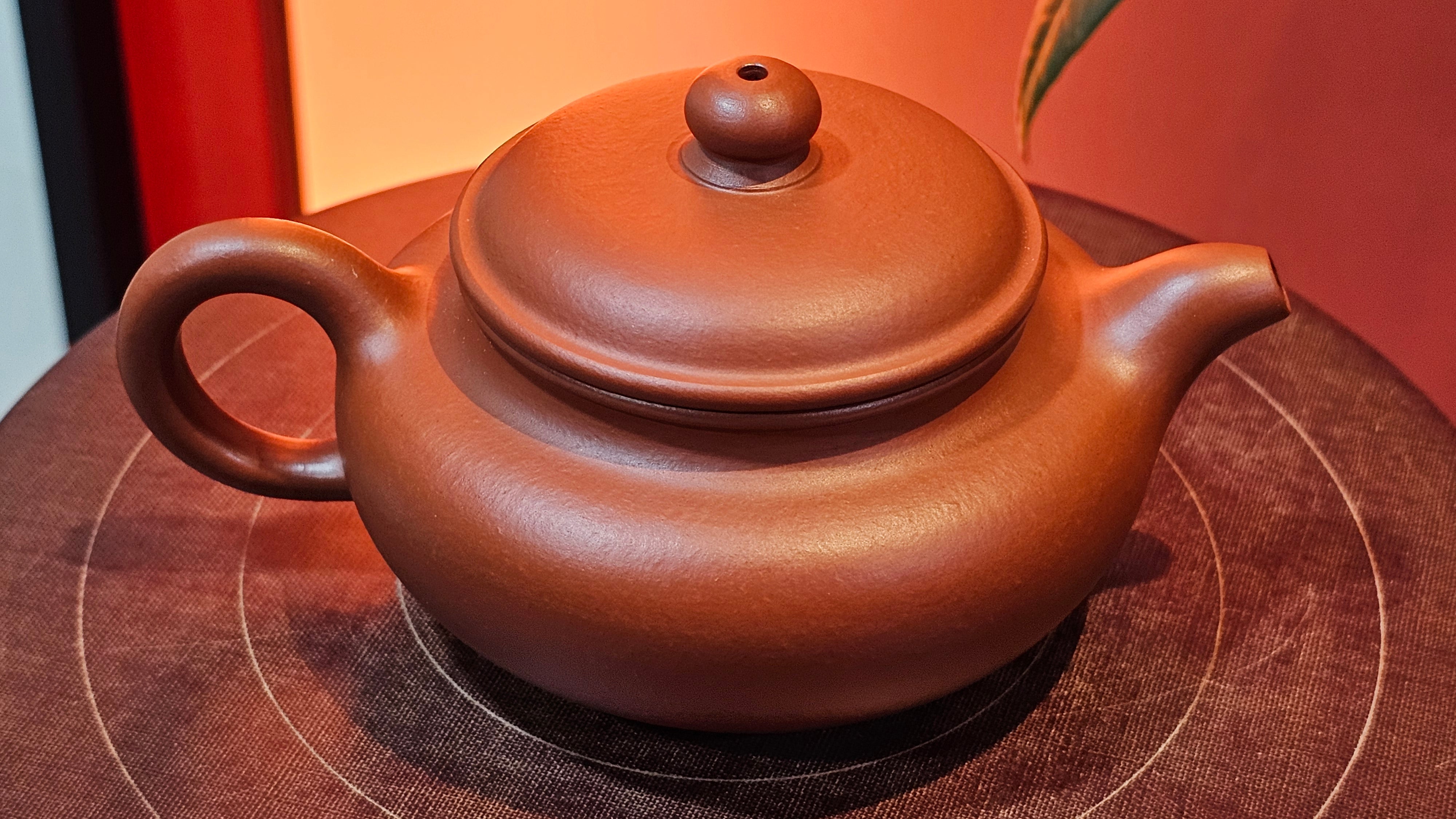 Fang Gu 仿古, 144.6ml, Xiao Mei Yao Zhu Ni 小煤窑朱泥, by Craftsman Shi Yun 石芸 ~ Congratulations!to Mr N.W.! 0159hrs 16th Nov 2025, Seattle! WA!
