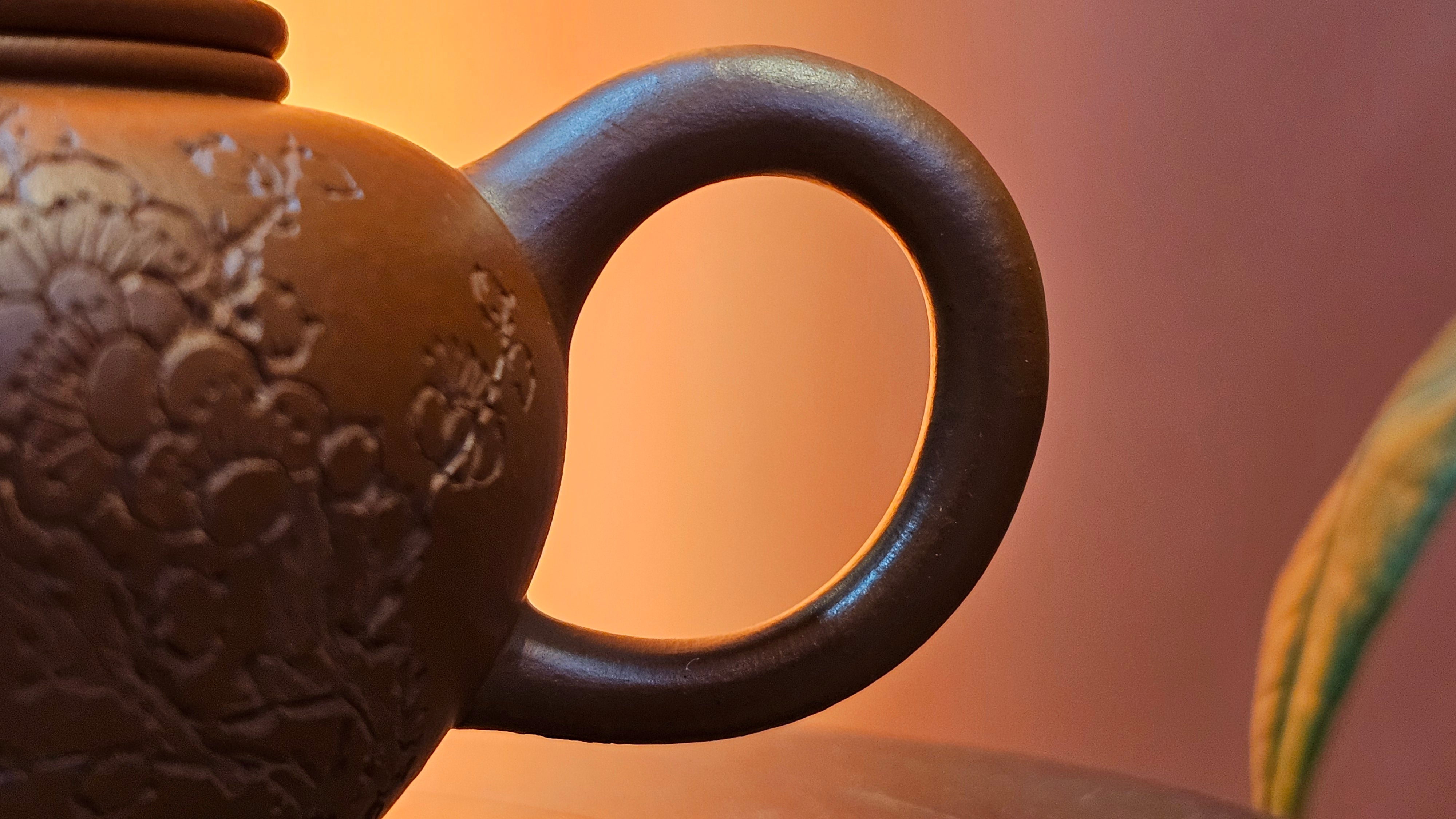 Shui Ping 水平, 155.8ml, Xiao Mei Yao Zhu Ni 小煤窑朱泥, by our Craftsman Chen Yue Fei 陈跃飞, Plum Blossoms Engraving by Craftsman Yi De Shu 一德书 ~ Congratulations!to Mr P.T.! 1410hrs 9th Nov 2025, Chandler! AZ!