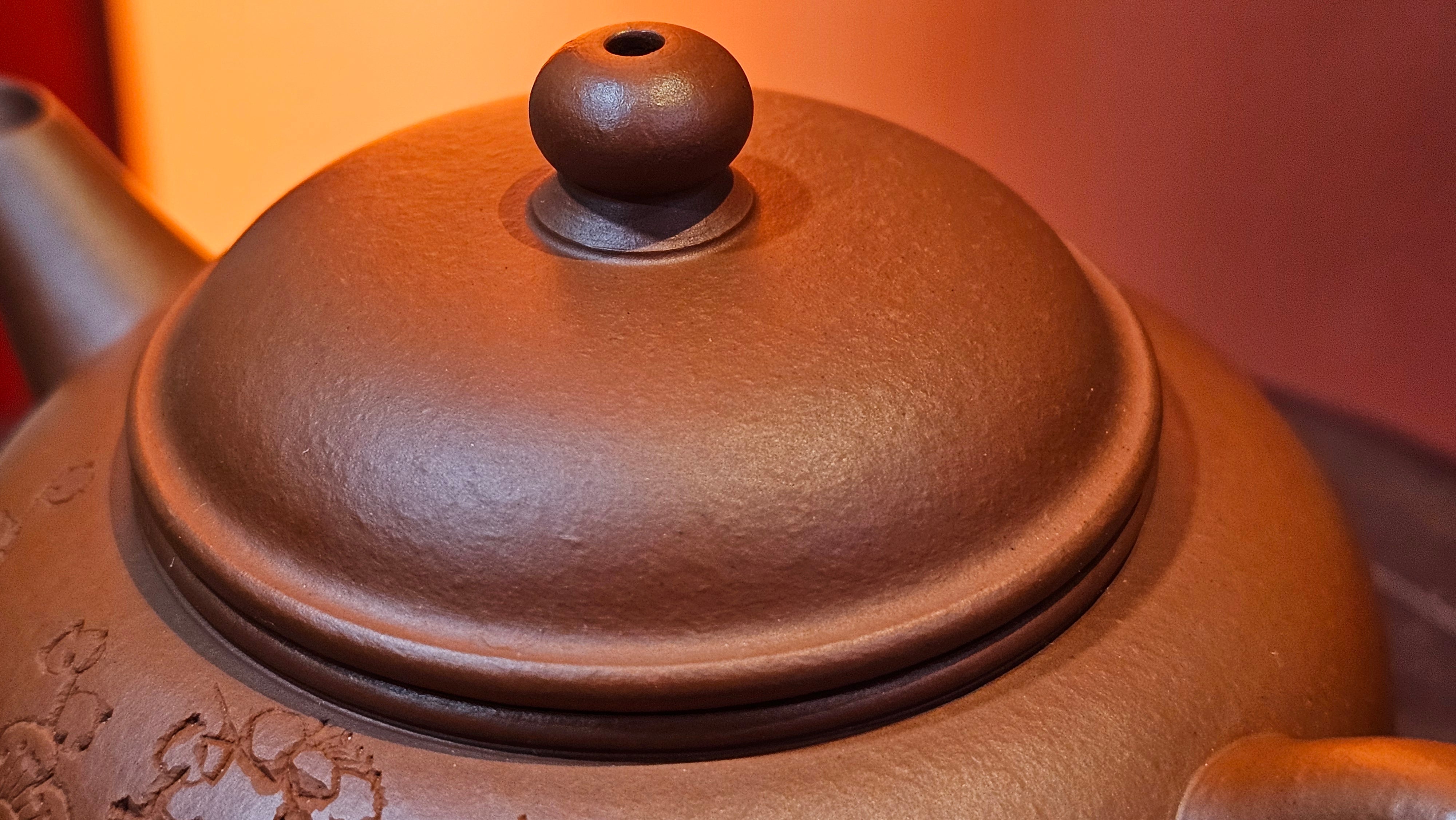 Shui Ping 水平, 155.8ml, Xiao Mei Yao Zhu Ni 小煤窑朱泥, by our Craftsman Chen Yue Fei 陈跃飞, Plum Blossoms Engraving by Craftsman Yi De Shu 一德书 ~ Congratulations!to Mr P.T.! 1410hrs 9th Nov 2025, Chandler! AZ!