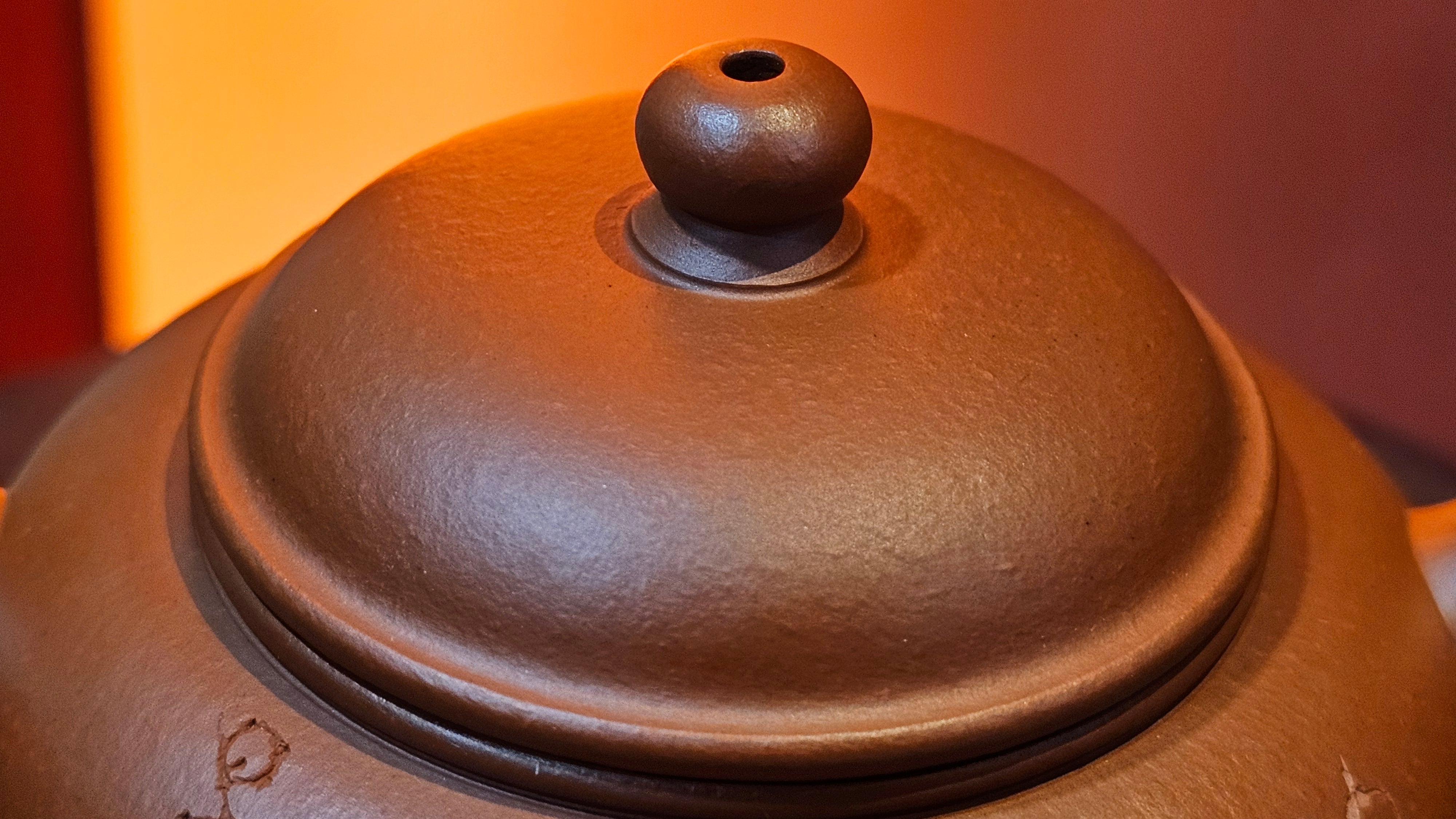 Shui Ping 水平, 155.8ml, Xiao Mei Yao Zhu Ni 小煤窑朱泥, by our Craftsman Chen Yue Fei 陈跃飞, Plum Blossoms Engraving by Craftsman Yi De Shu 一德书 ~ Congratulations!to Mr P.T.! 1410hrs 9th Nov 2025, Chandler! AZ!