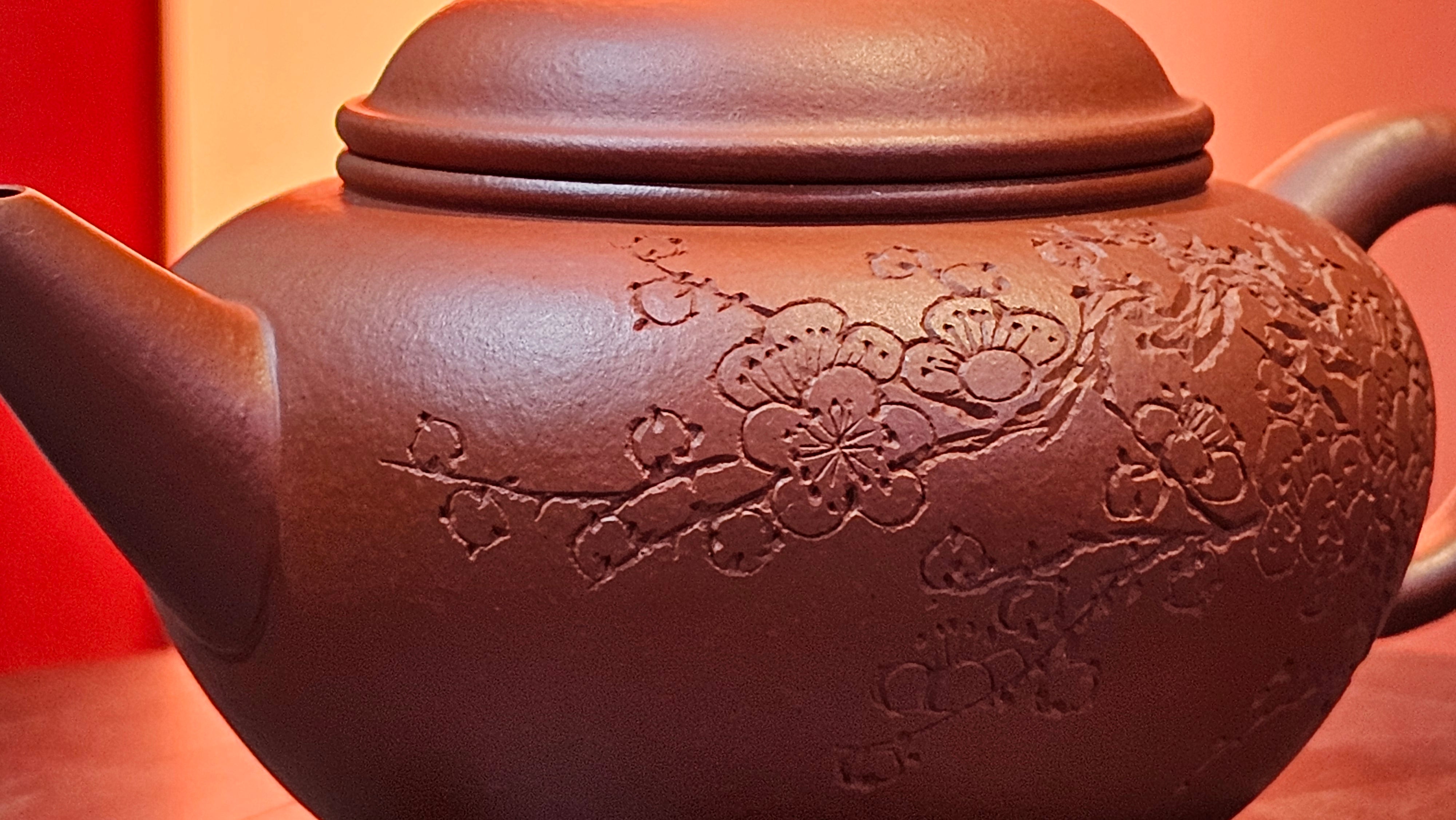 Shui Ping 水平, 155.8ml, Xiao Mei Yao Zhu Ni 小煤窑朱泥, by our Craftsman Chen Yue Fei 陈跃飞, Plum Blossoms Engraving by Craftsman Yi De Shu 一德书 ~ Congratulations!to Mr P.T.! 1410hrs 9th Nov 2025, Chandler! AZ!