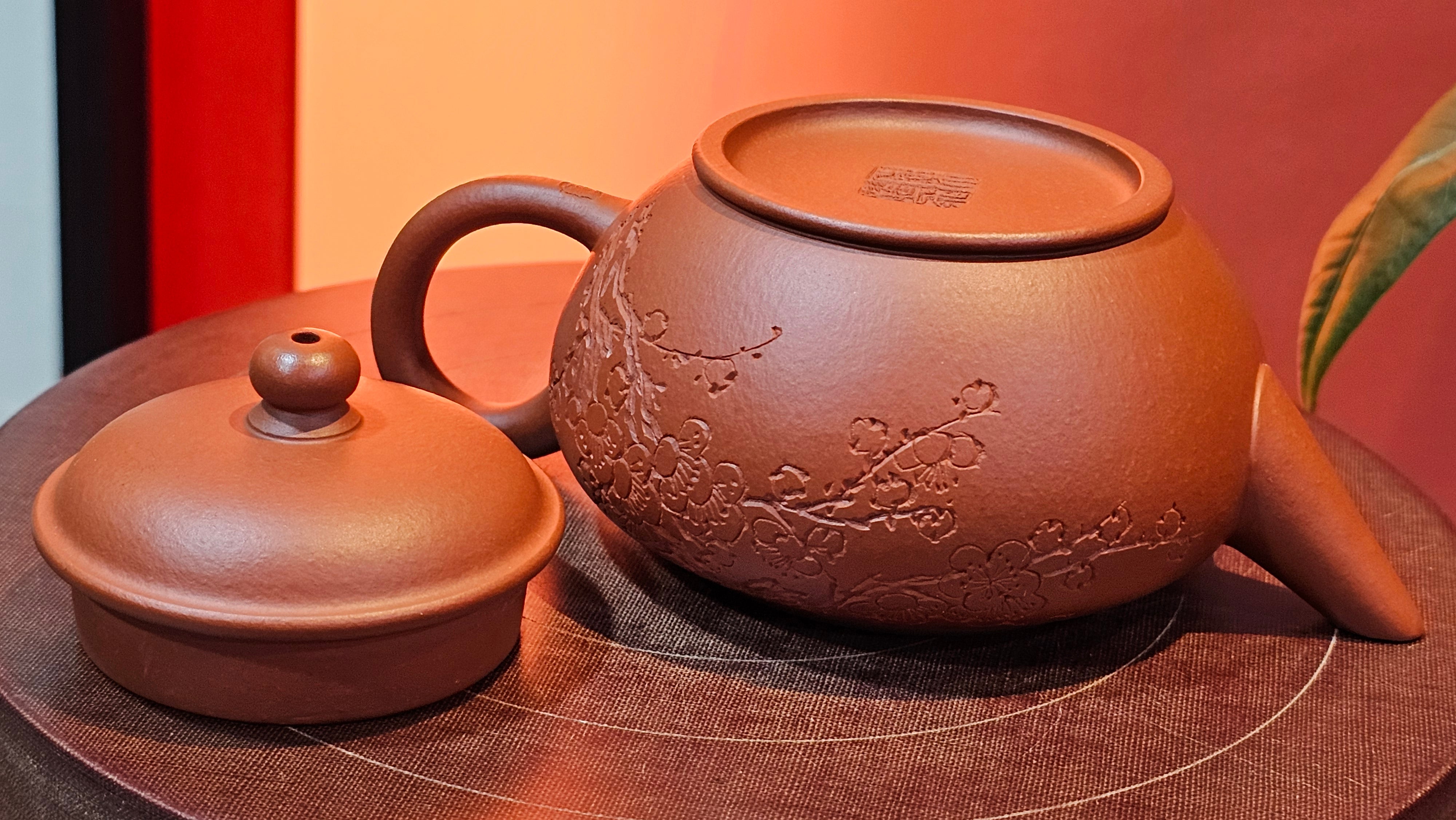 Shui Ping 水平, 155.8ml, Xiao Mei Yao Zhu Ni 小煤窑朱泥, by our Craftsman Chen Yue Fei 陈跃飞, Plum Blossoms Engraving by Craftsman Yi De Shu 一德书 ~ Congratulations!to Mr P.T.! 1410hrs 9th Nov 2025, Chandler! AZ!