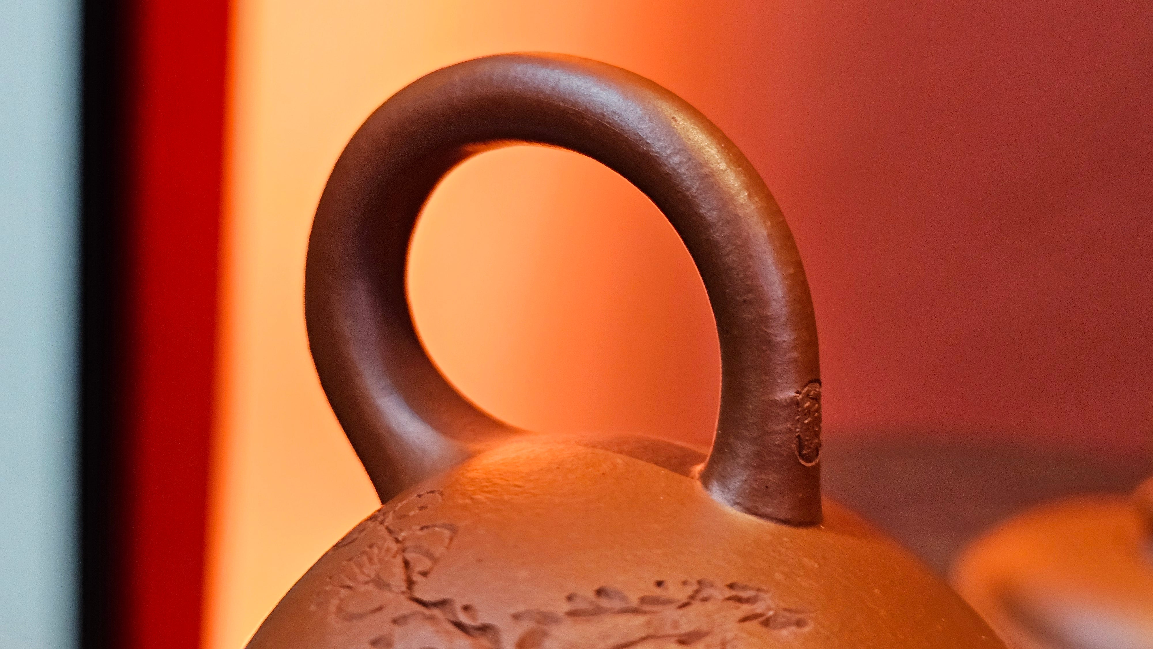 Shui Ping 水平, 155.8ml, Xiao Mei Yao Zhu Ni 小煤窑朱泥, by our Craftsman Chen Yue Fei 陈跃飞, Plum Blossoms Engraving by Craftsman Yi De Shu 一德书 ~ Congratulations!to Mr P.T.! 1410hrs 9th Nov 2025, Chandler! AZ!