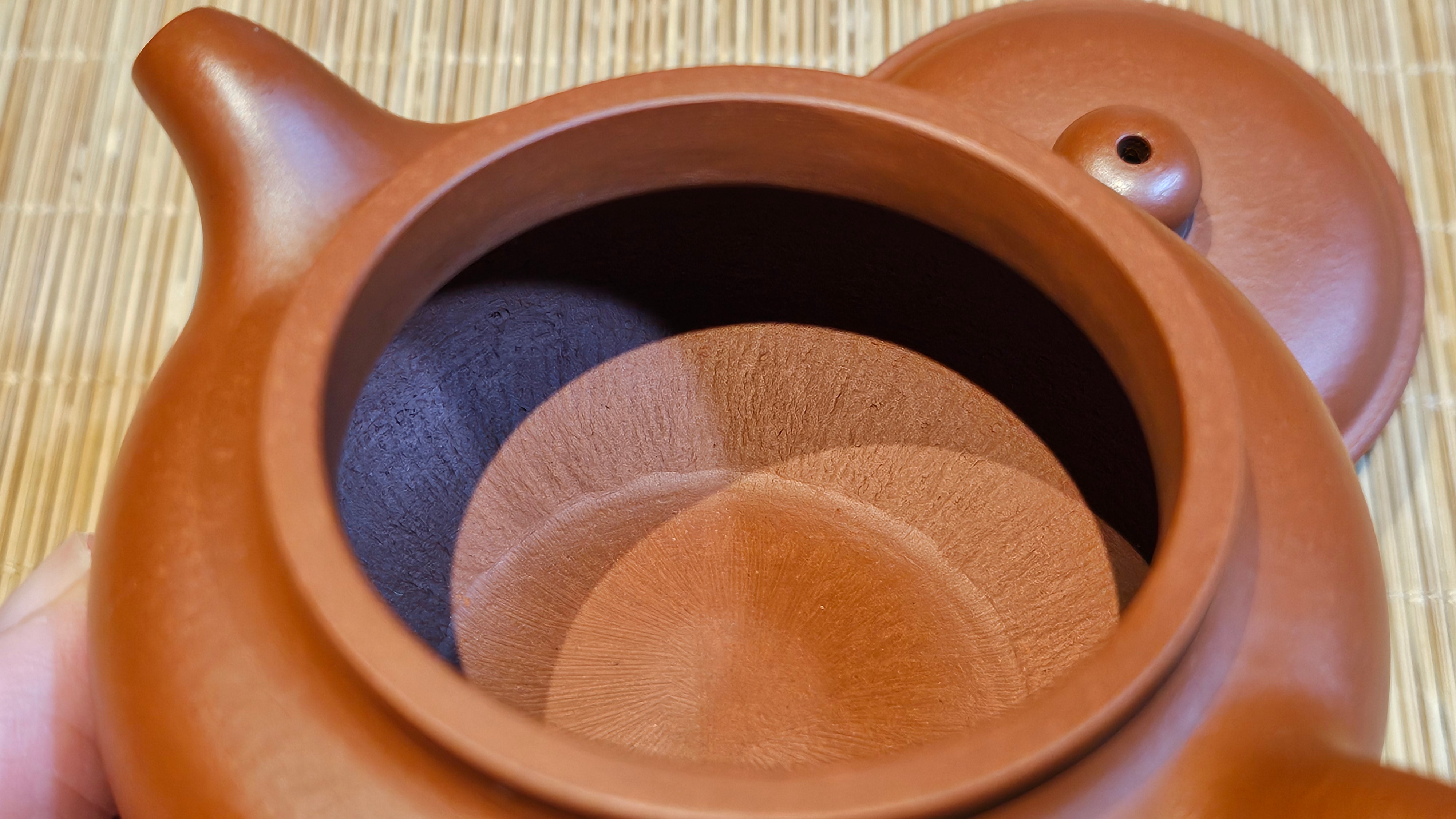 Fang Gu 仿古, 144.6ml, Xiao Mei Yao Zhu Ni 小煤窑朱泥, by Craftsman Shi Yun 石芸 ~ Congratulations!to Mr N.W.! 0159hrs 16th Nov 2025, Seattle! WA!